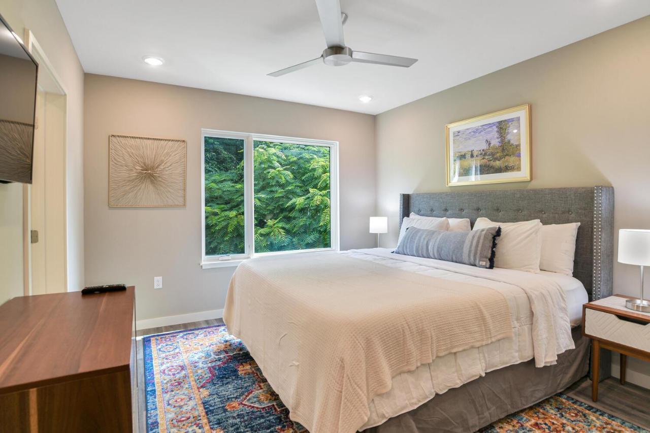 Holiday home Marvelous South Slope Townhome With Rooftop Terrace Unit 92 Asheville