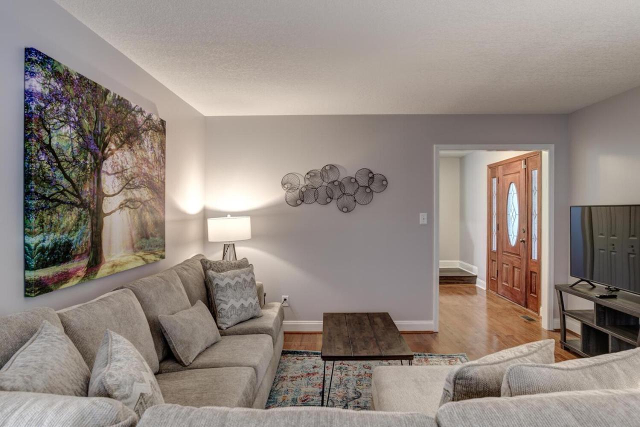 915 Town Mountain Rd Holiday home