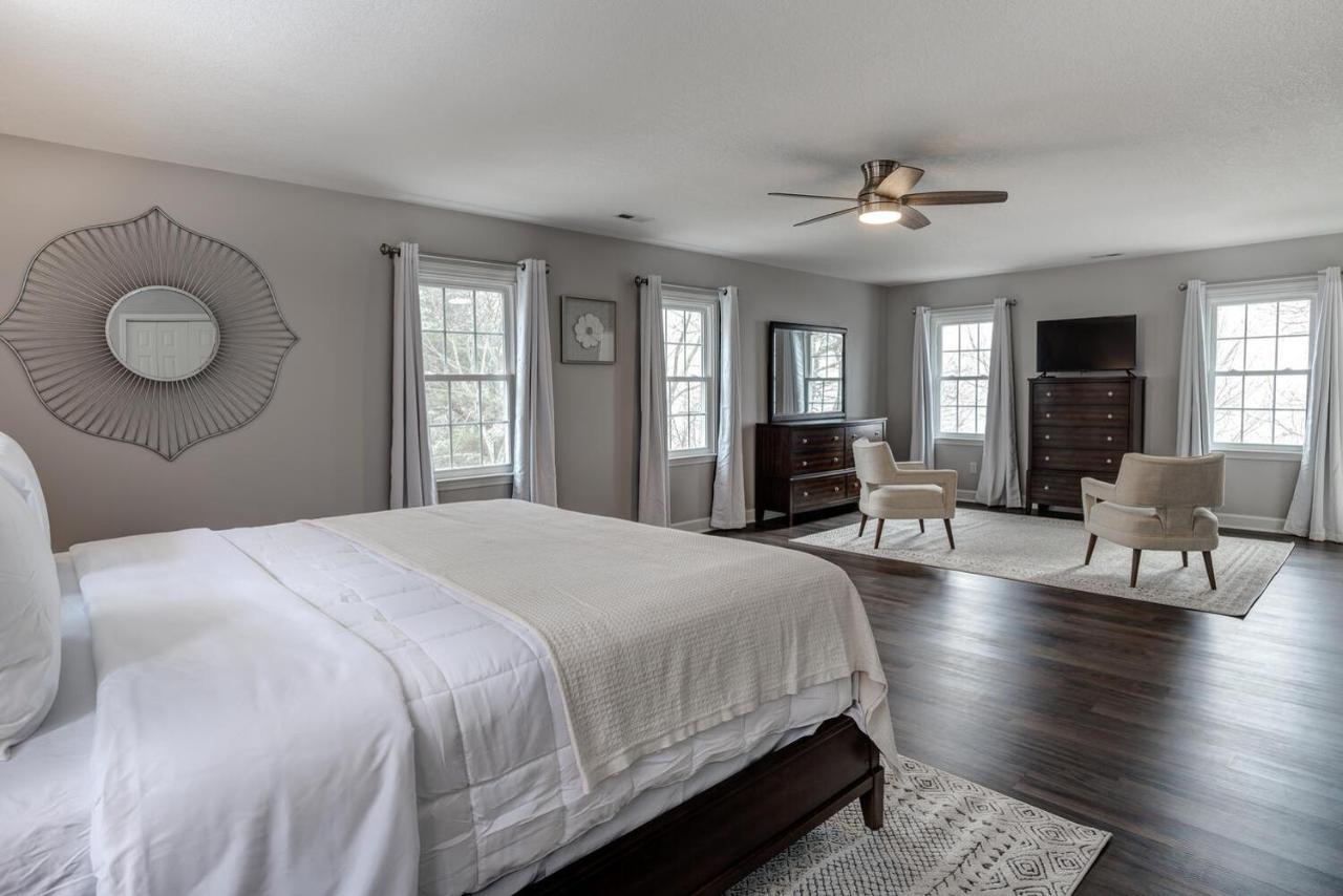 915 Town Mountain Rd Holiday home