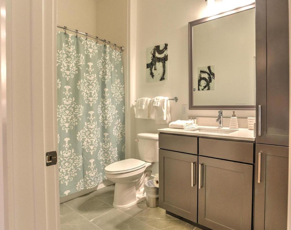 55 South Market 203 Holiday home Asheville