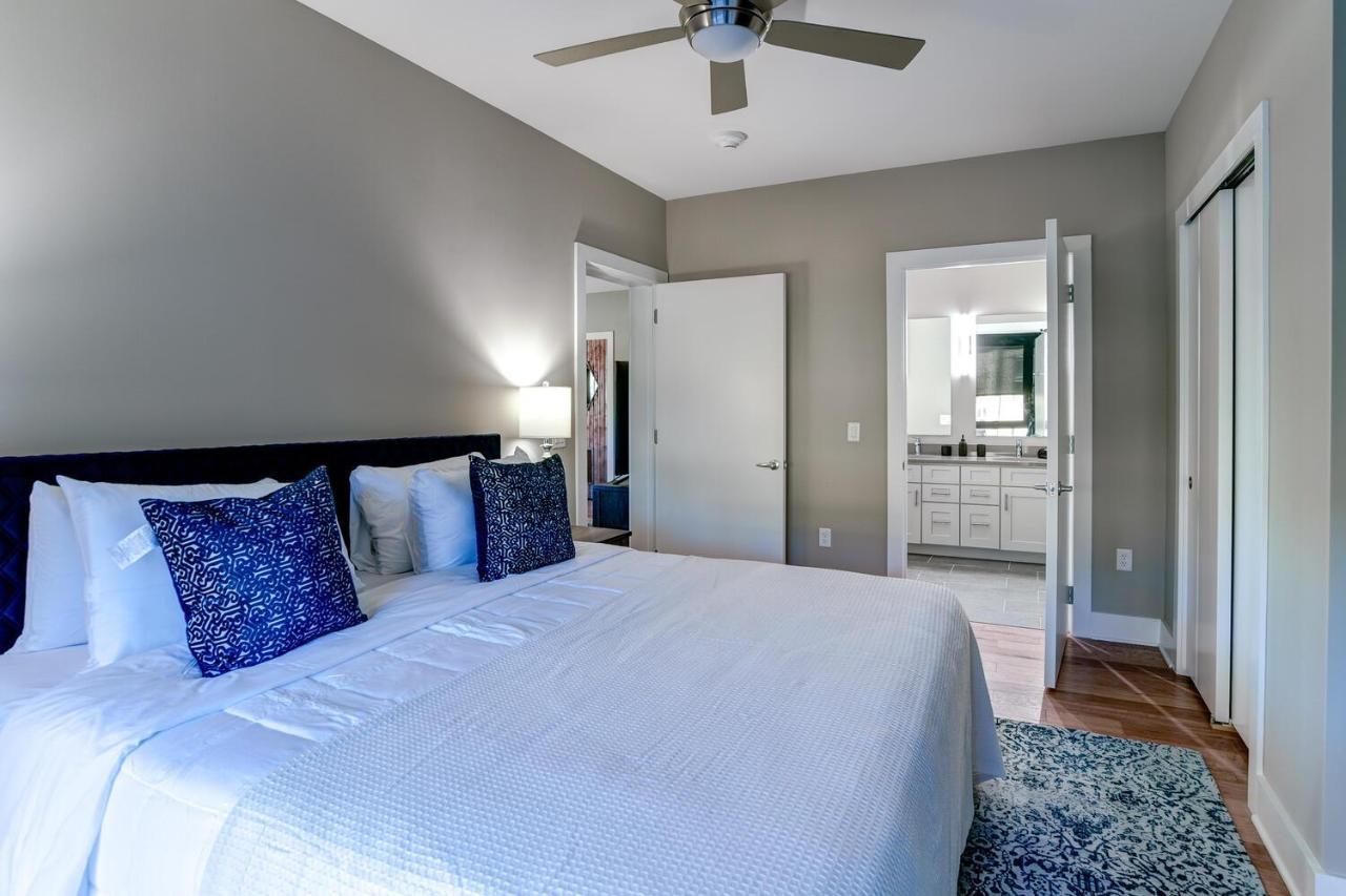 145 Biltmore Avenue 541b0e Holiday home *