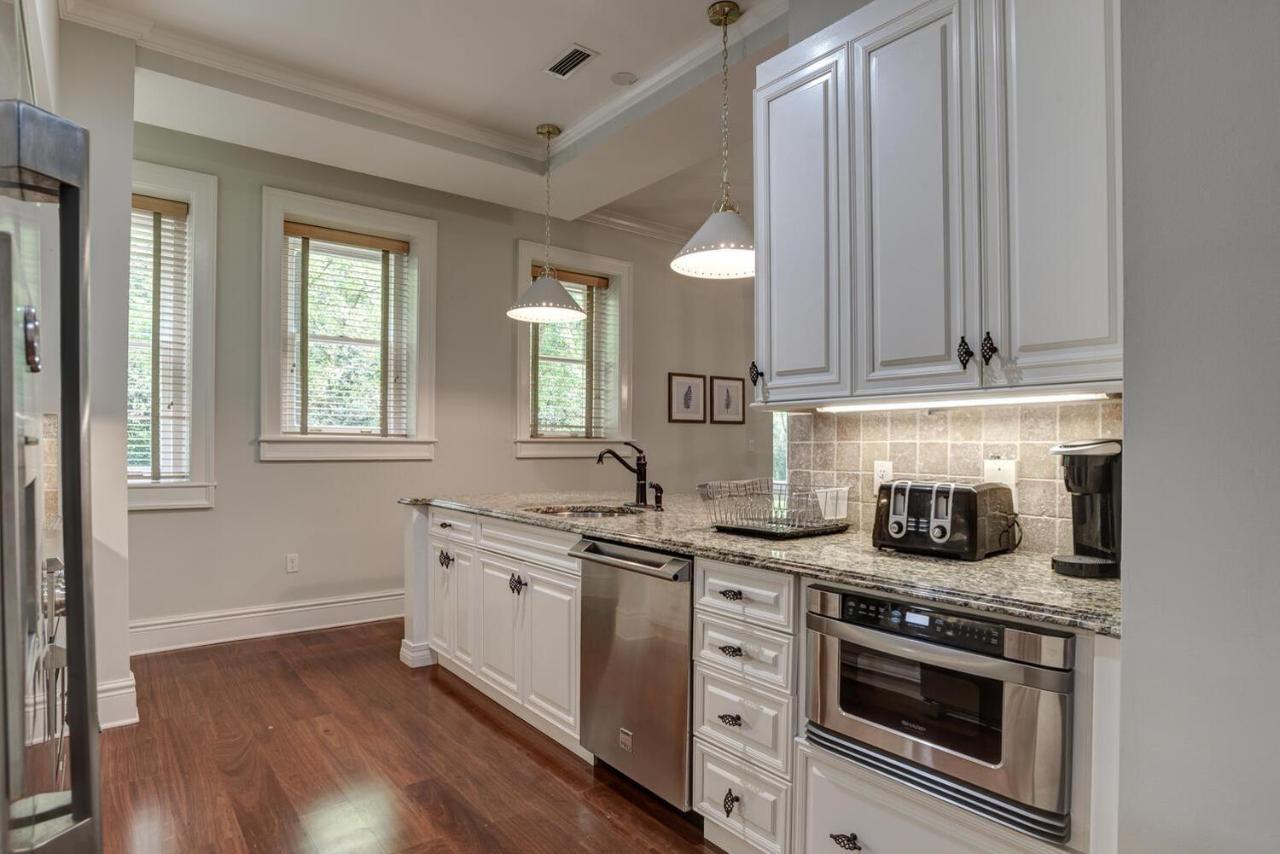 8 Village Lane 100 Asheville