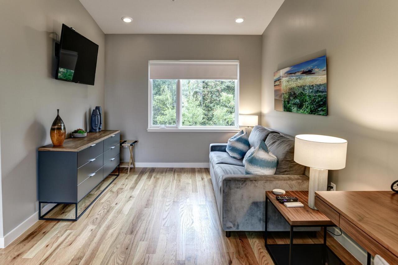 239 South Slope Beauty *