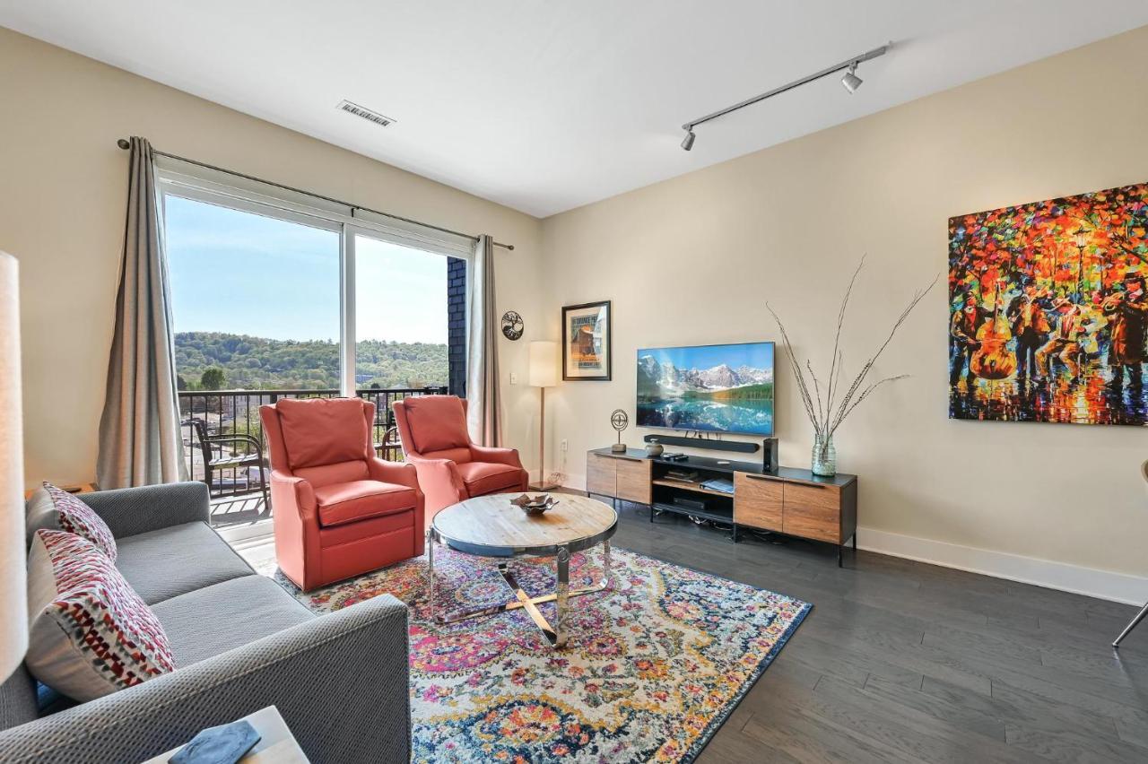 45 Asheland Avenue Unit 406 * Asheville