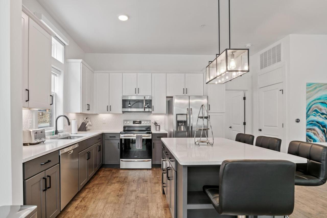 55 South Market 215 Holiday home Asheville