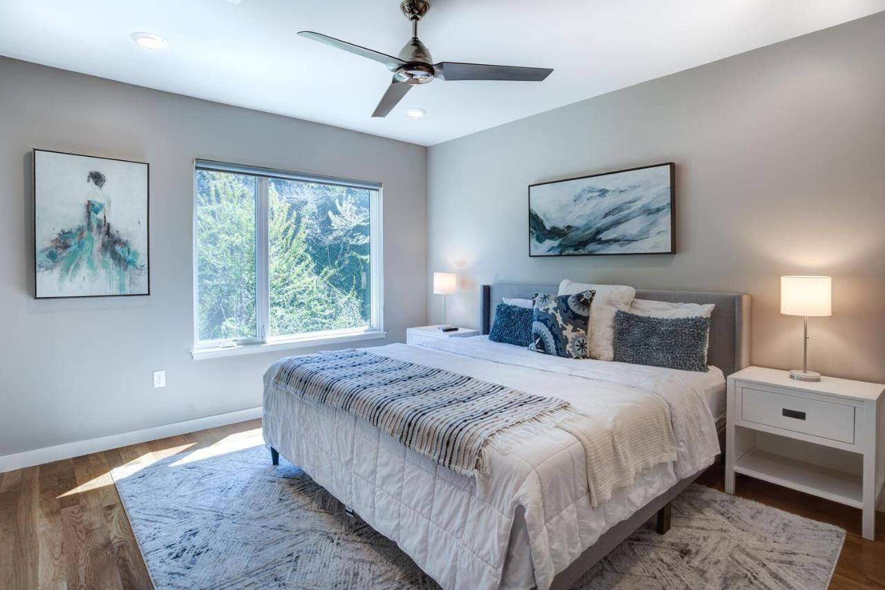 Short Coxe Avenue Townhome 233 Asheville