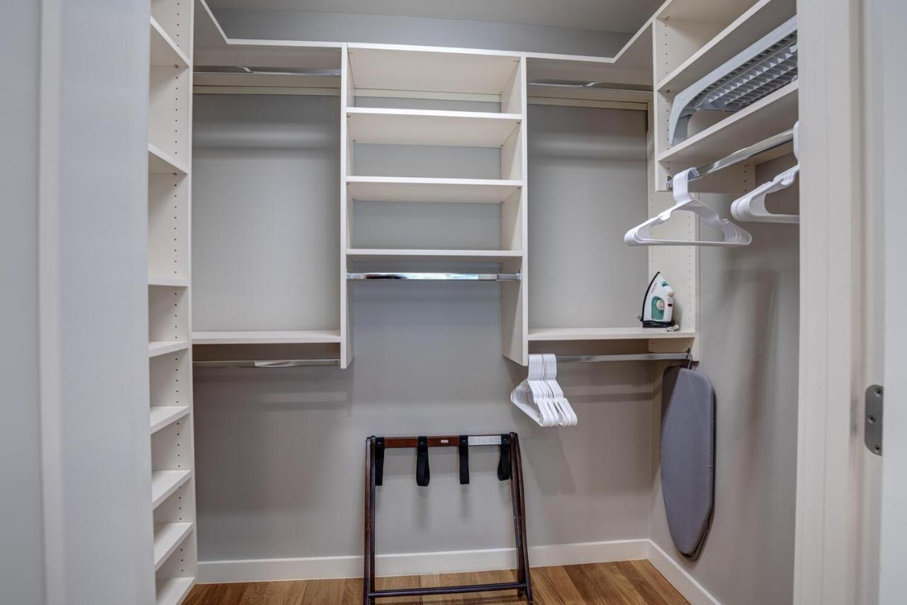 Short Coxe Avenue Townhome 233 Holiday home