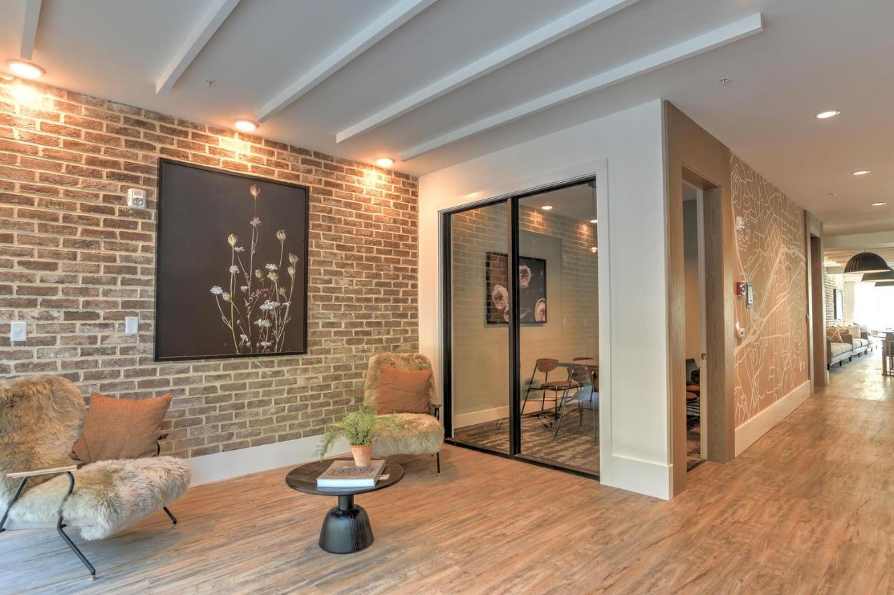Holiday home 55 South Market 203