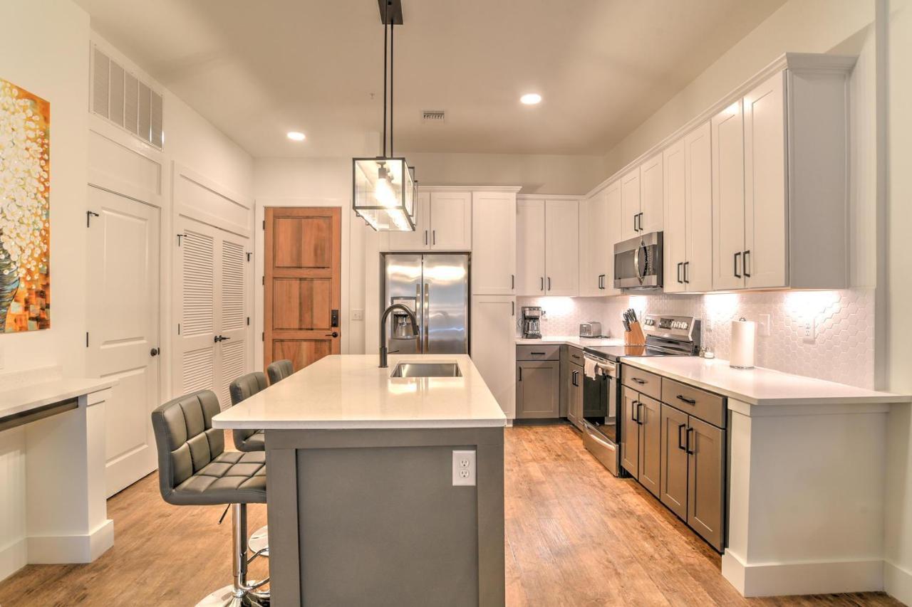 Holiday home 55 South Market 206 Asheville