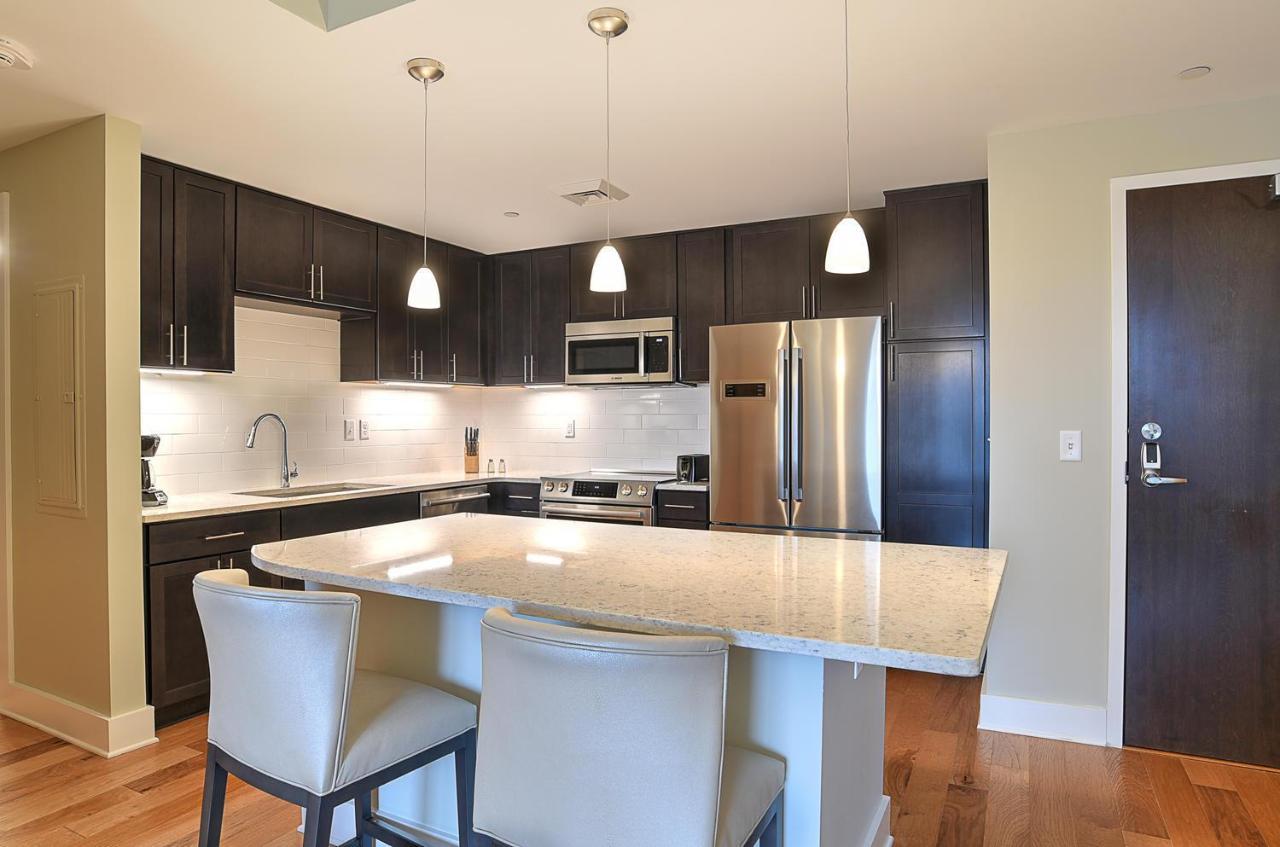 45 Asheland Avenue Unit 403