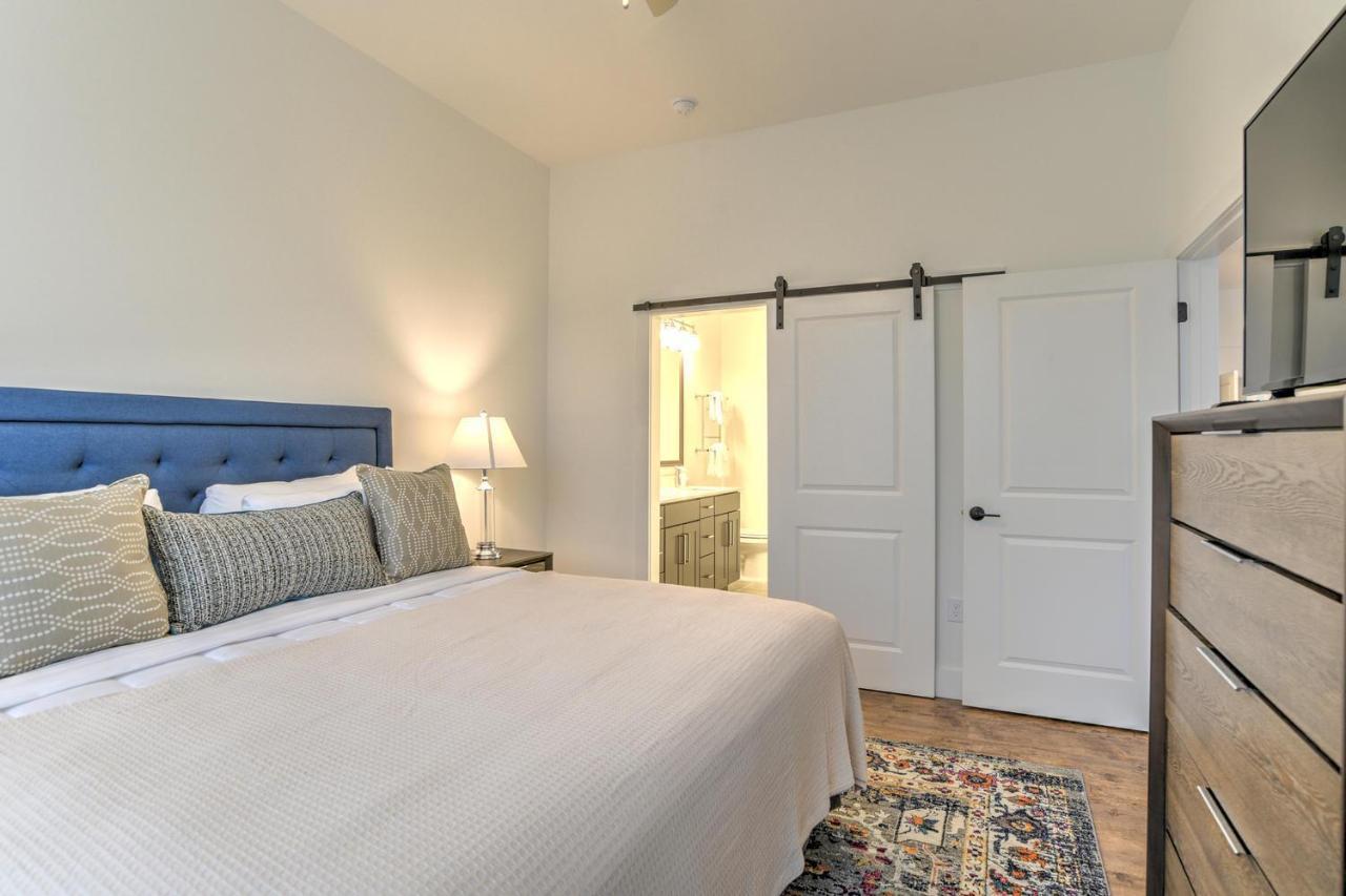 55 South Market 216 Asheville