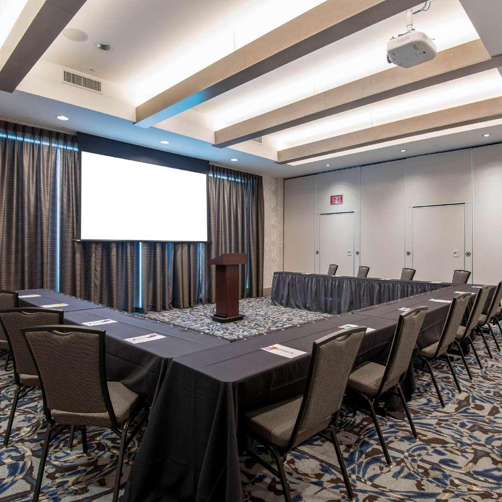 Doubletree By Hilton Downtown Hotel Asheville