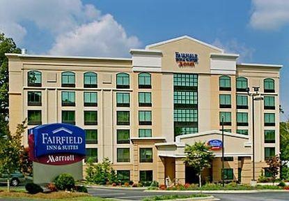 Hotel Fairfield By Marriott & Outlets Asheville