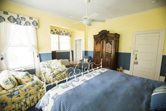 Bed & Breakfast Albemarle - 2*
