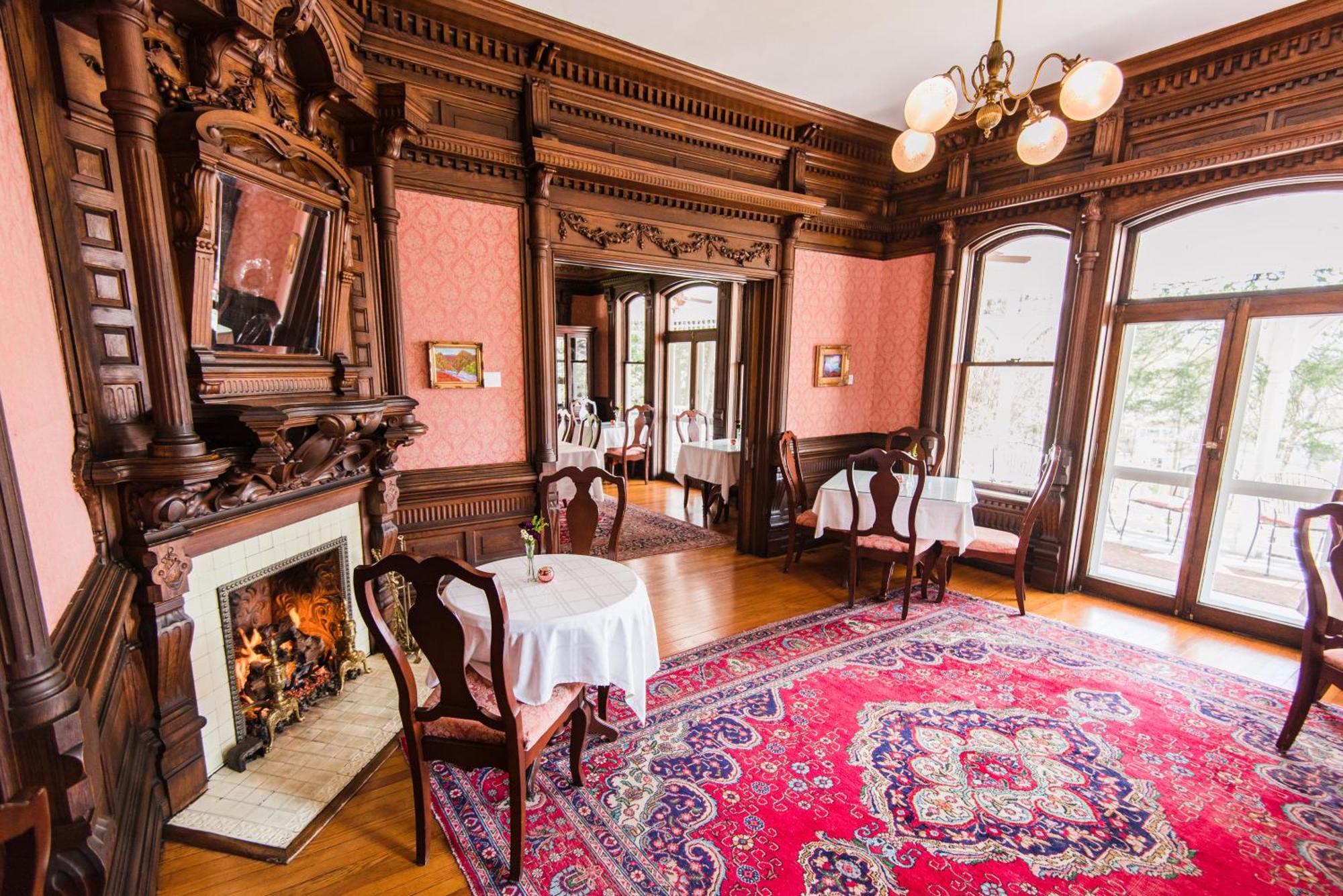 Bed & Breakfast Cedar Crest