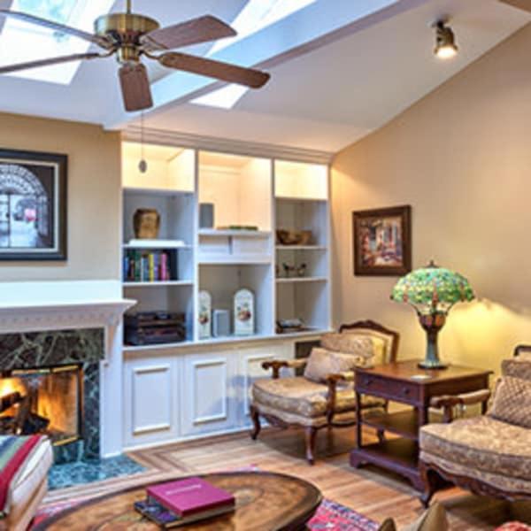 Bed & Breakfast Cedar Crest 3*