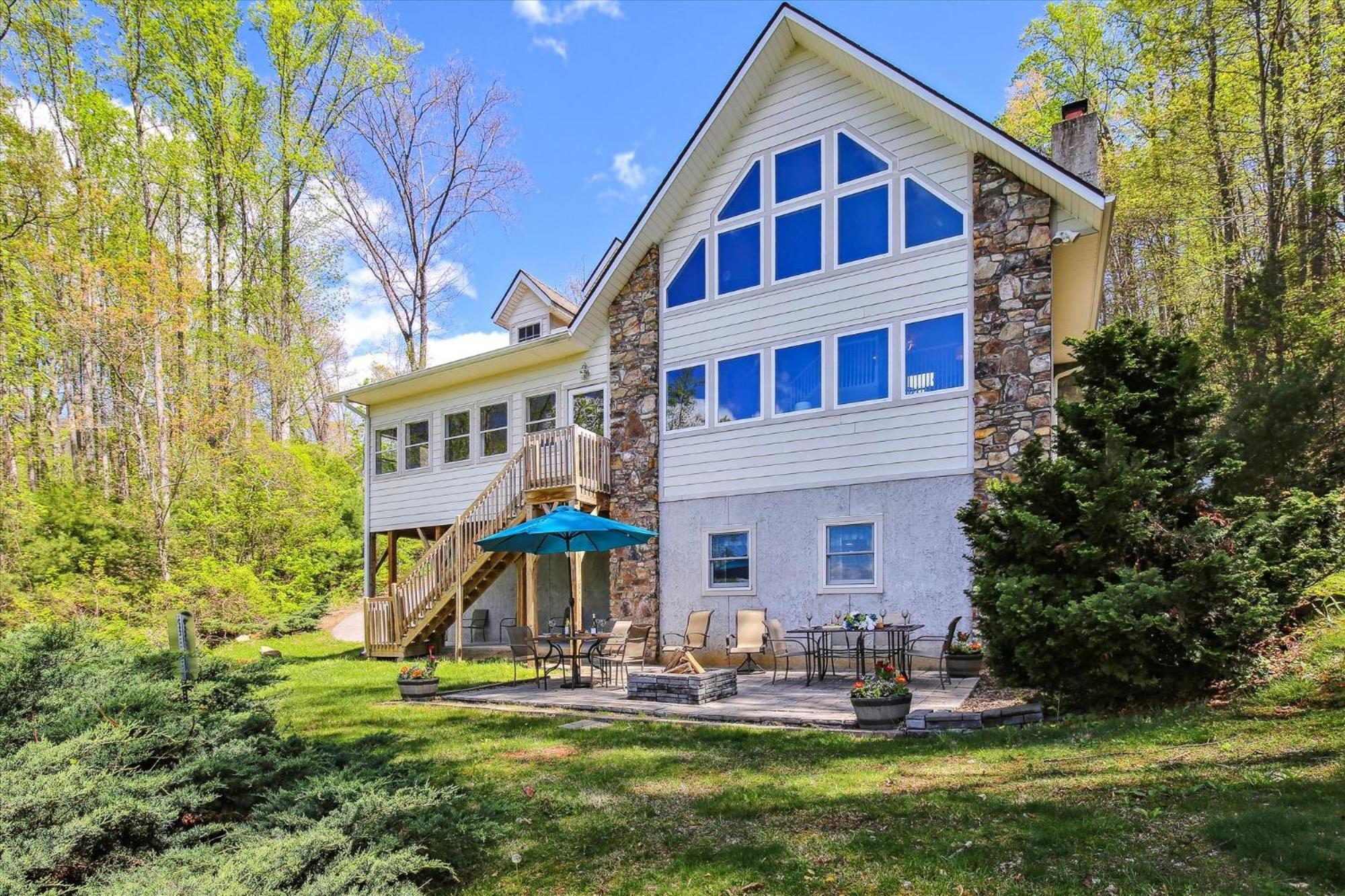Holiday home Tourism Is Back In Asheville, See Listing Info