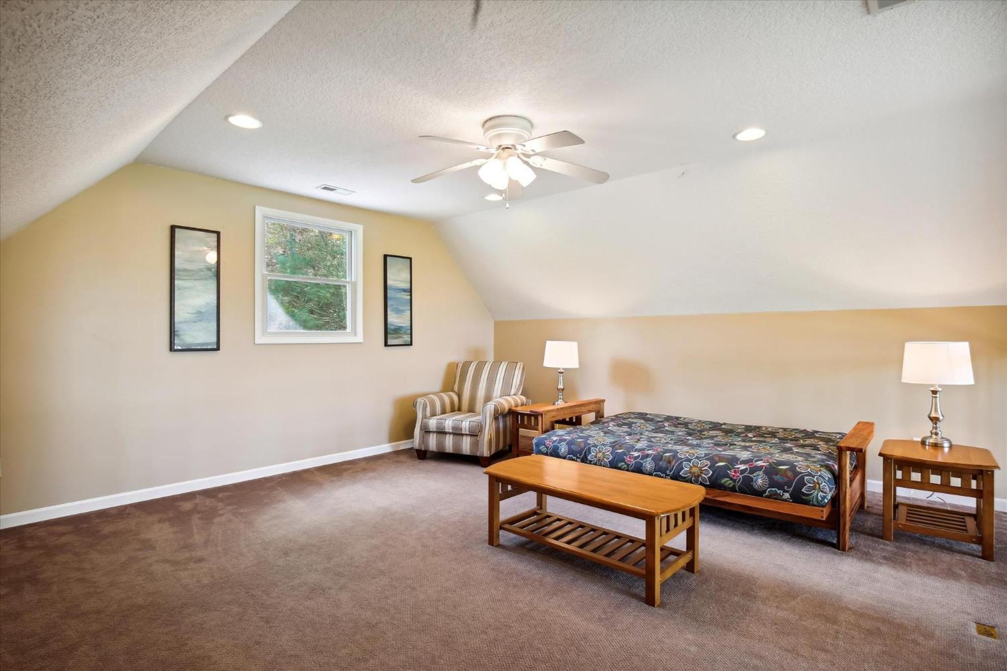Holiday home Tourism Is Back In Asheville, See Listing Info *