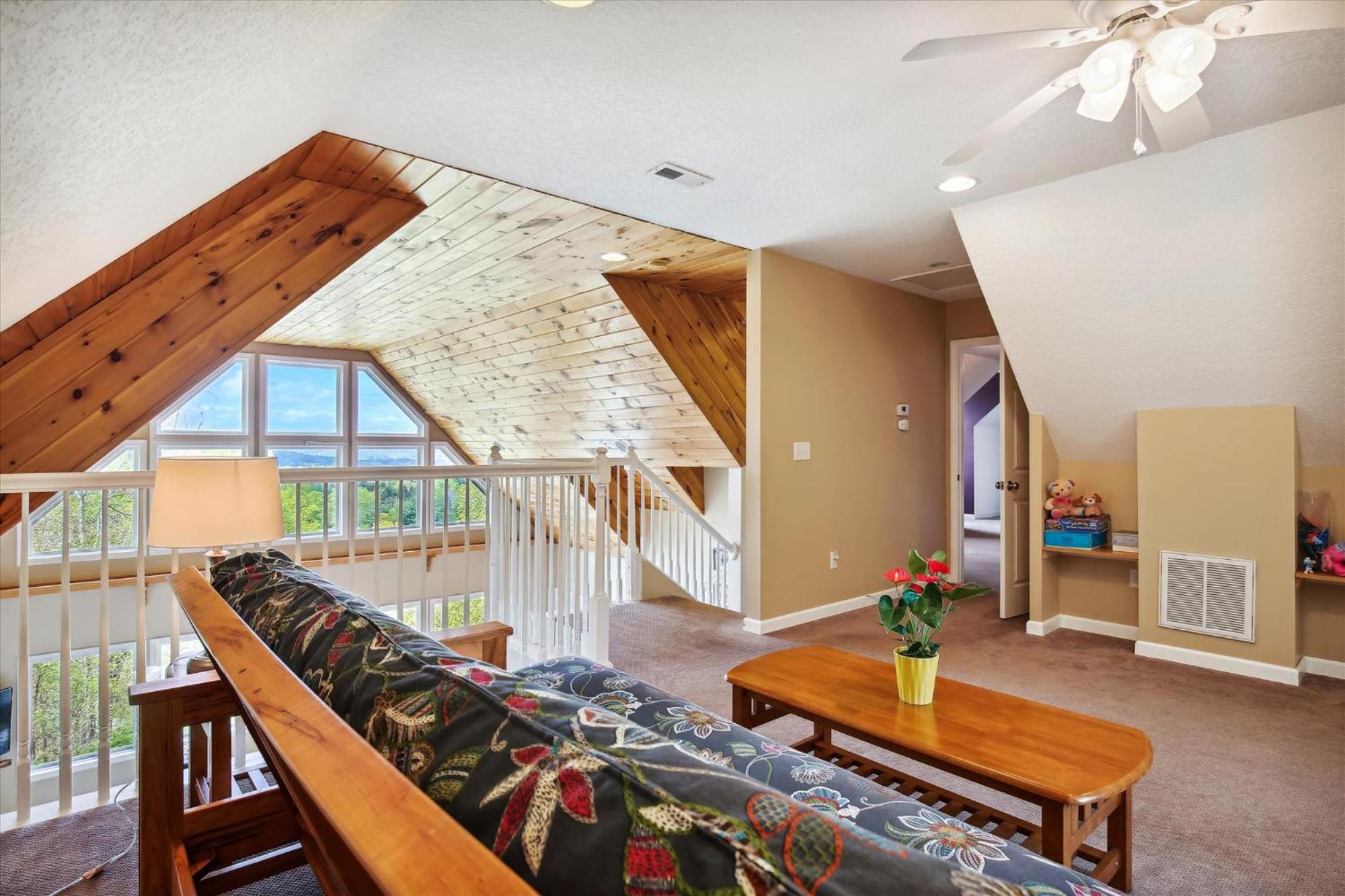 Tourism Is Back In Asheville, See Listing Info Holiday home