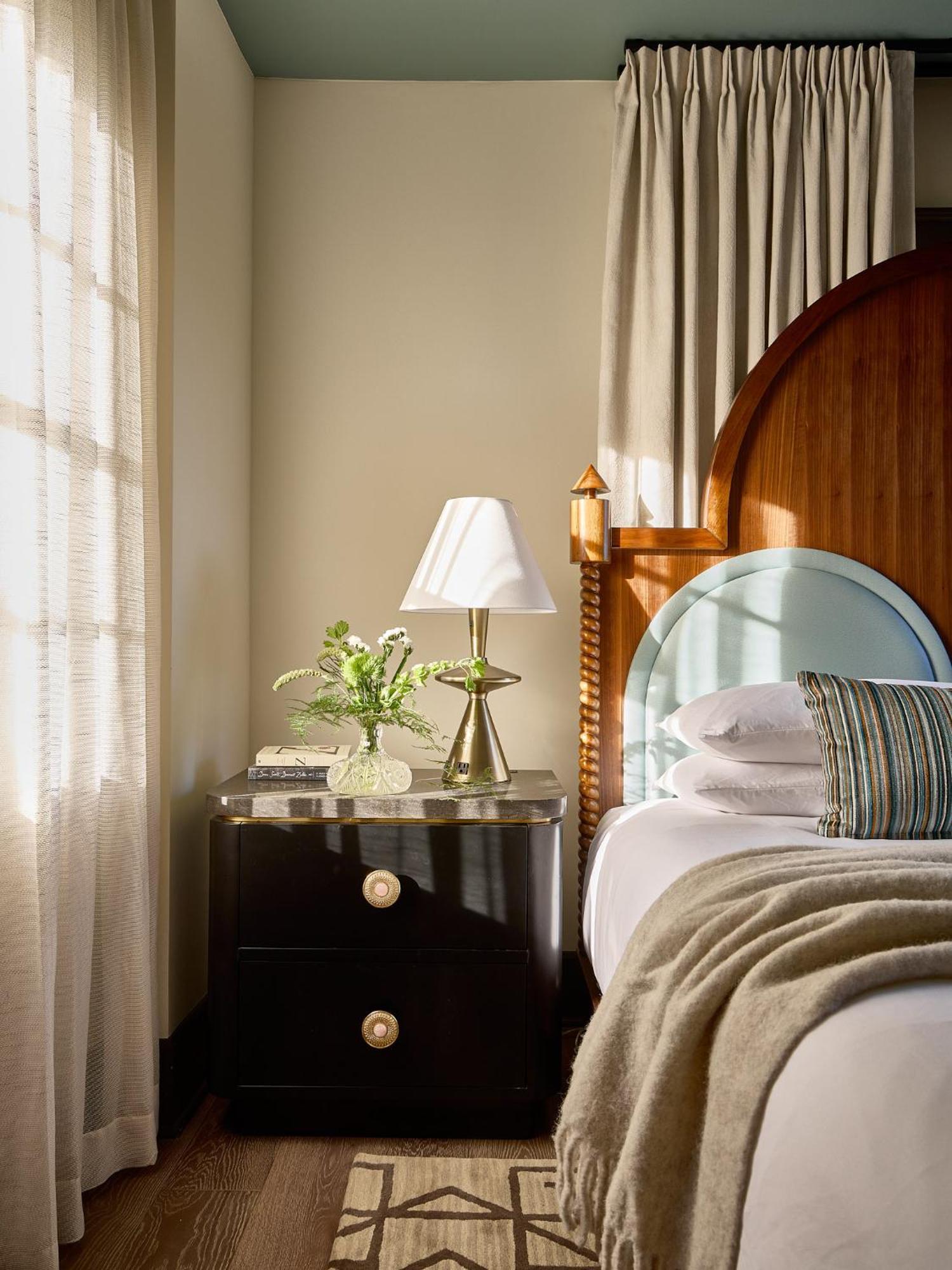 Hotel Zelda Dearest 4*
