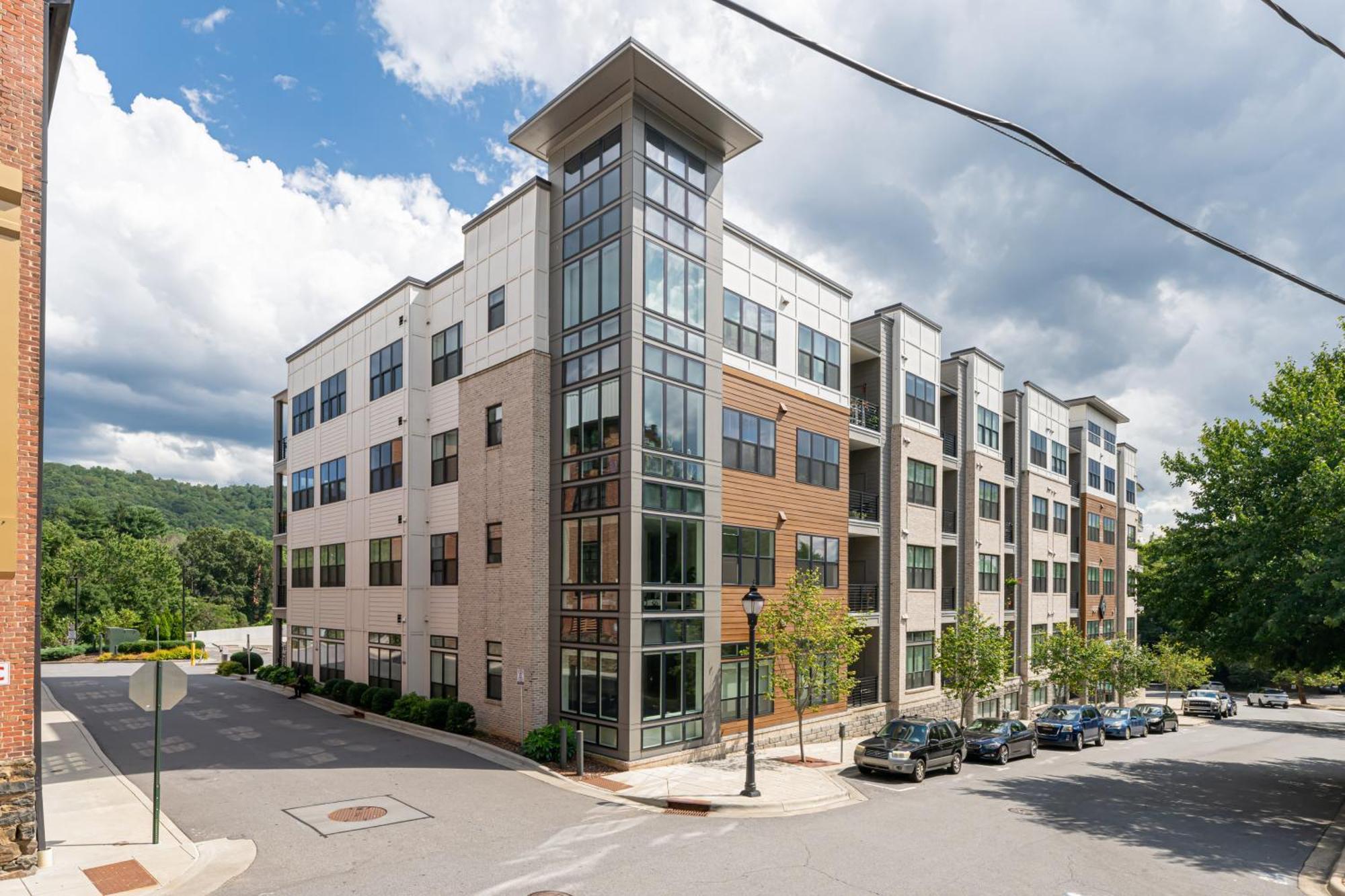 55 South Market 214 Holiday home Asheville