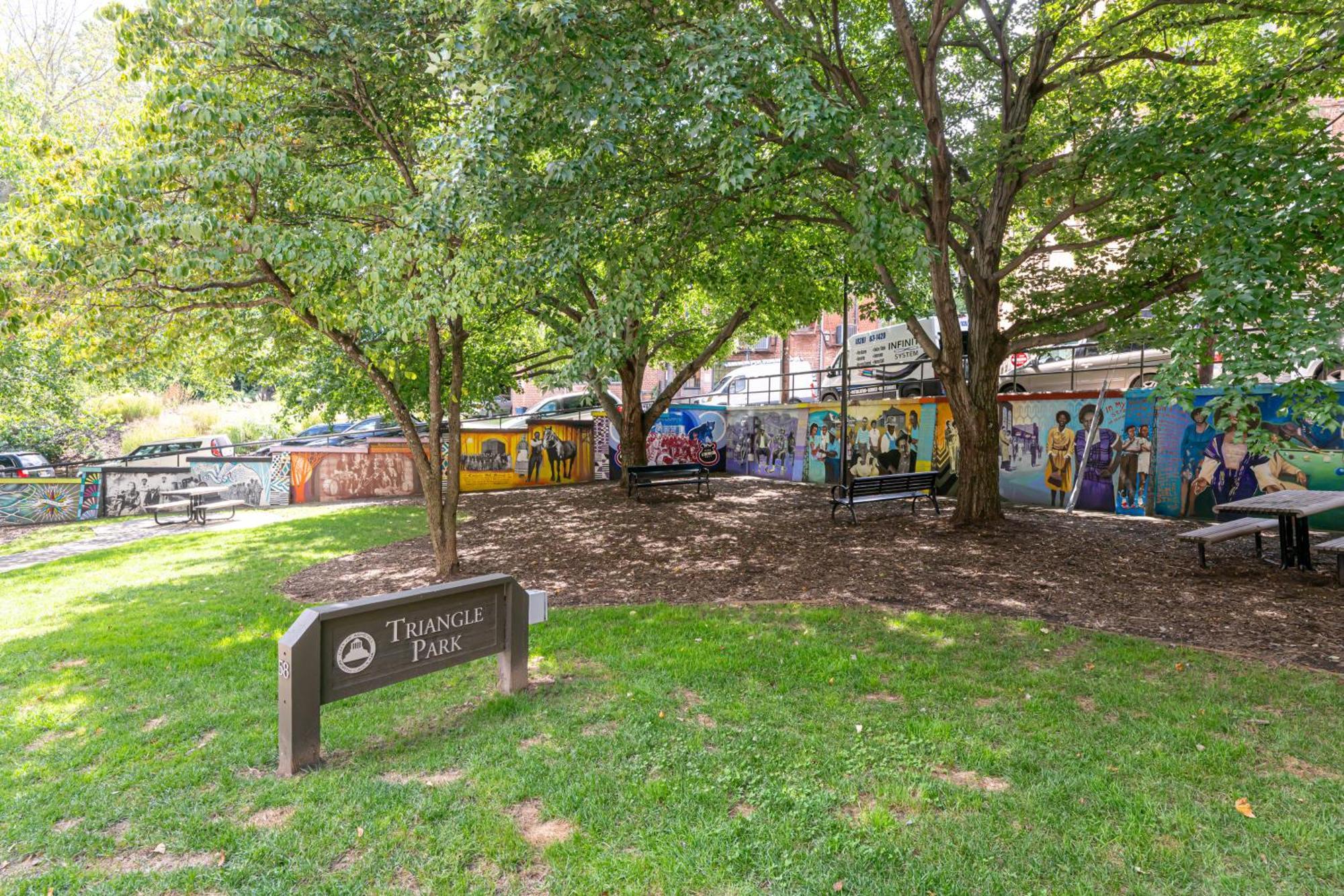 55 South Market 214 Holiday home Asheville