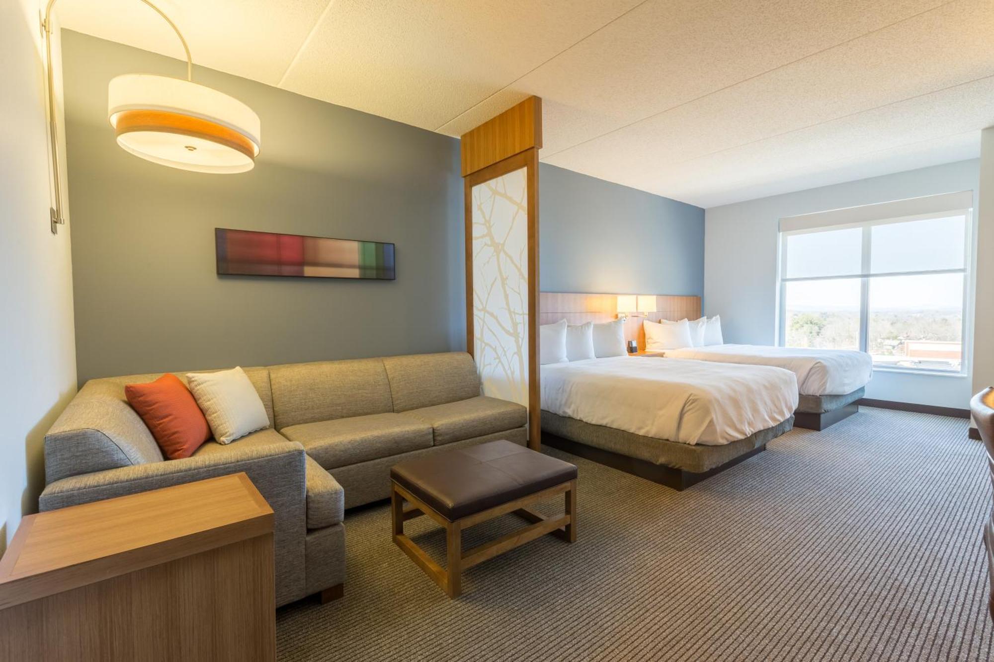 Doubletree By Hilton Downtown Hotel 4*