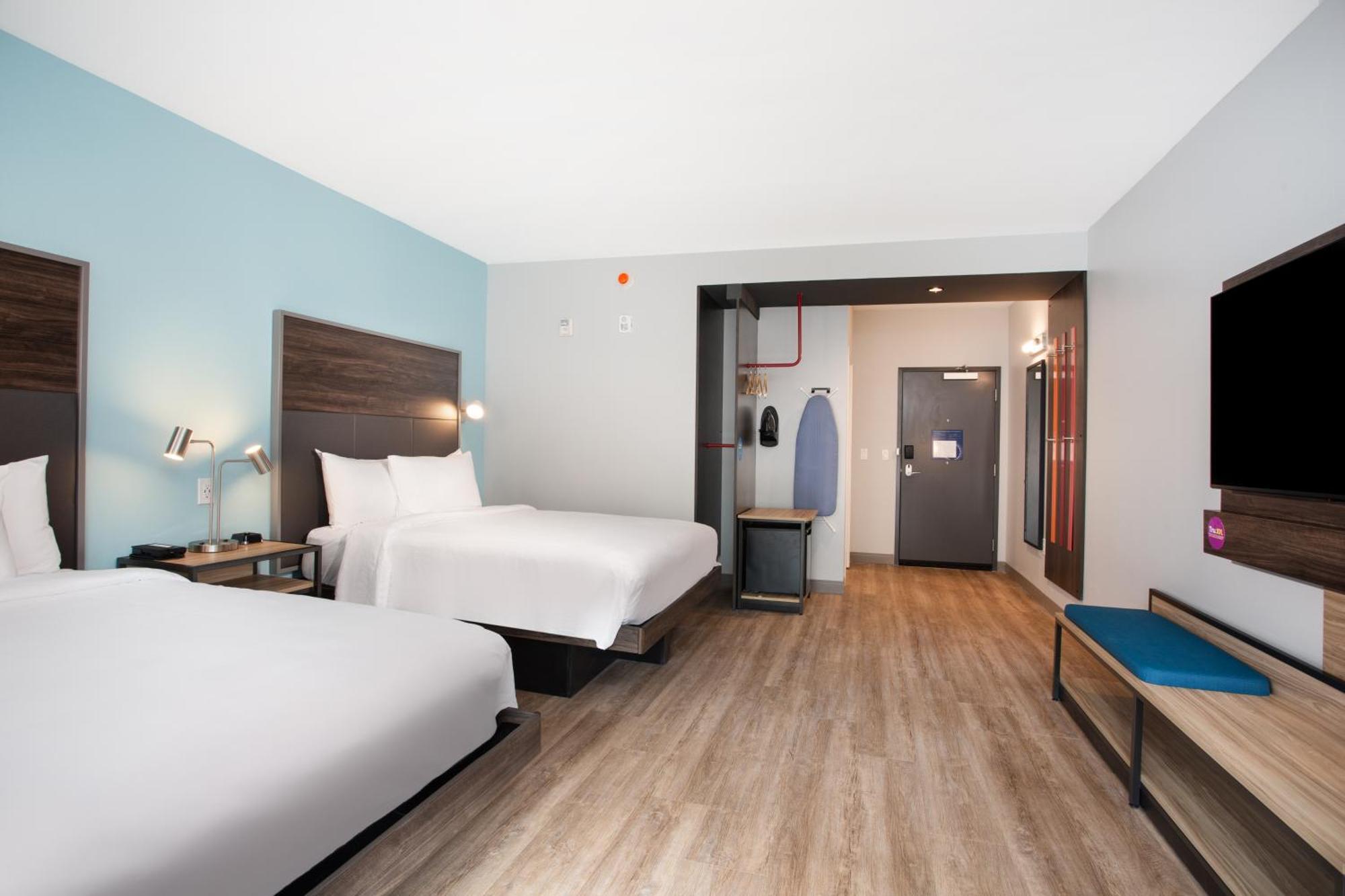 Tru By Hilton Blue Ridge Parkway Hotel Asheville
