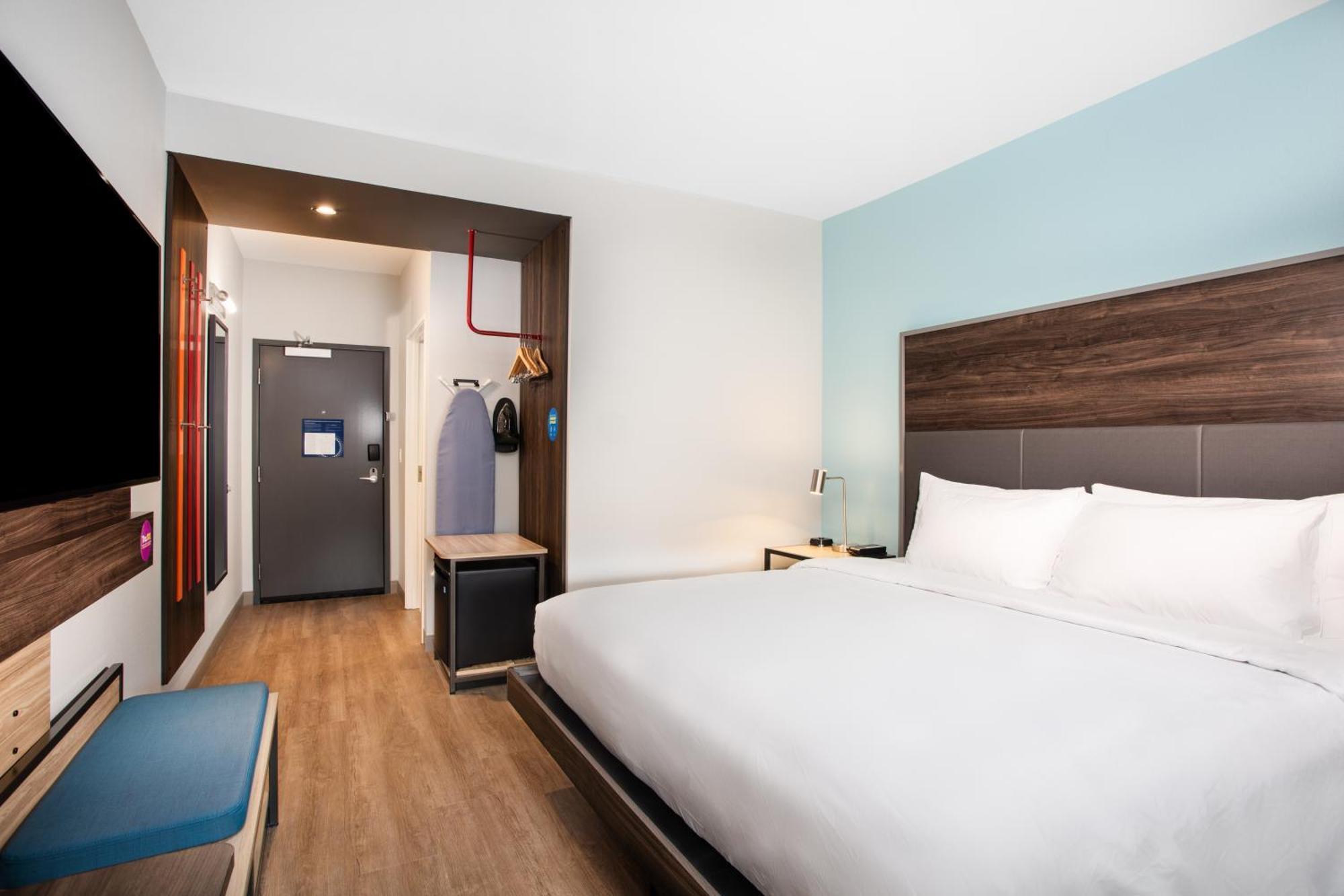 Tru By Hilton Blue Ridge Parkway Hotel Asheville