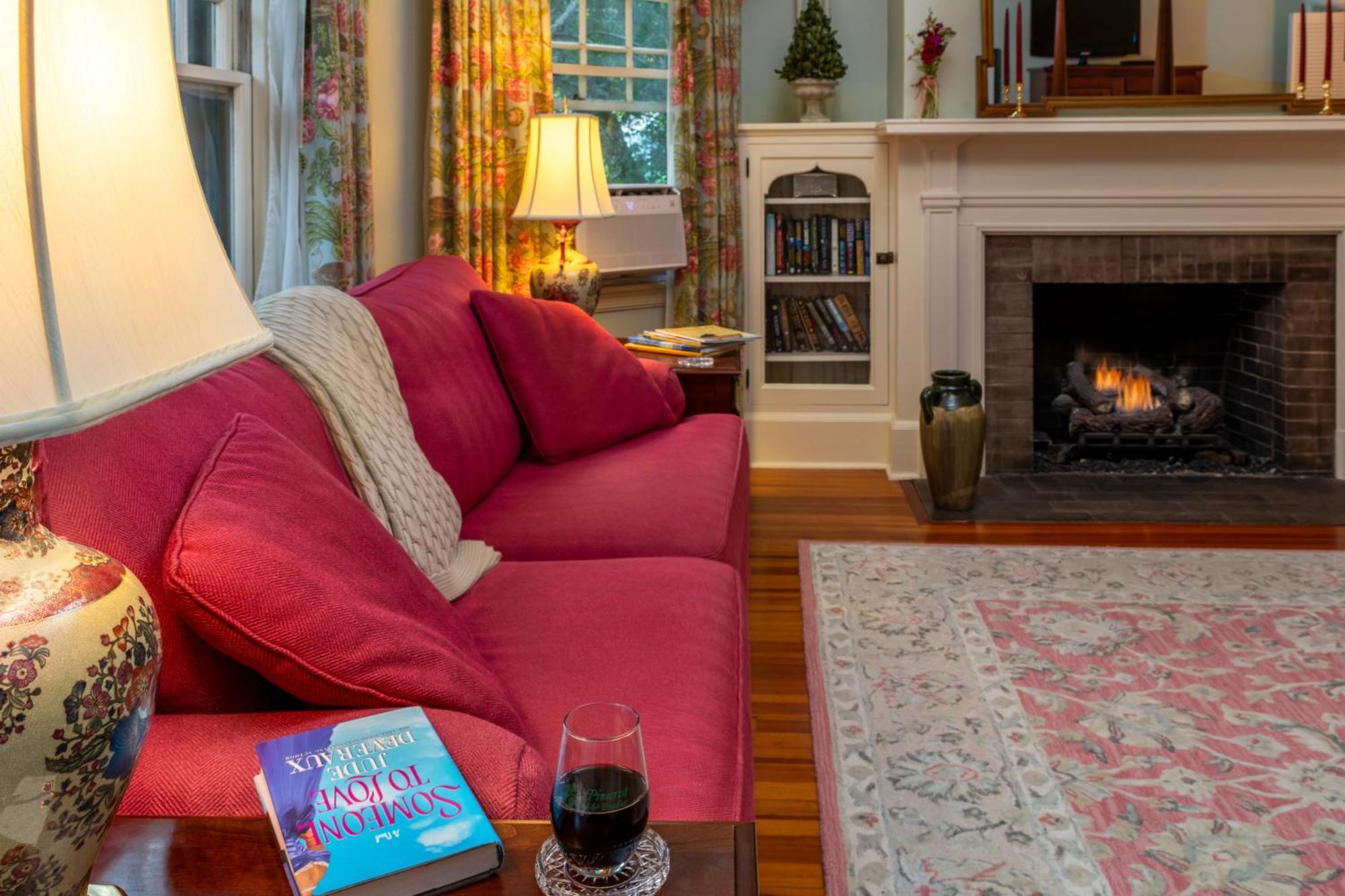 Pinecrest Bed & Breakfast Asheville