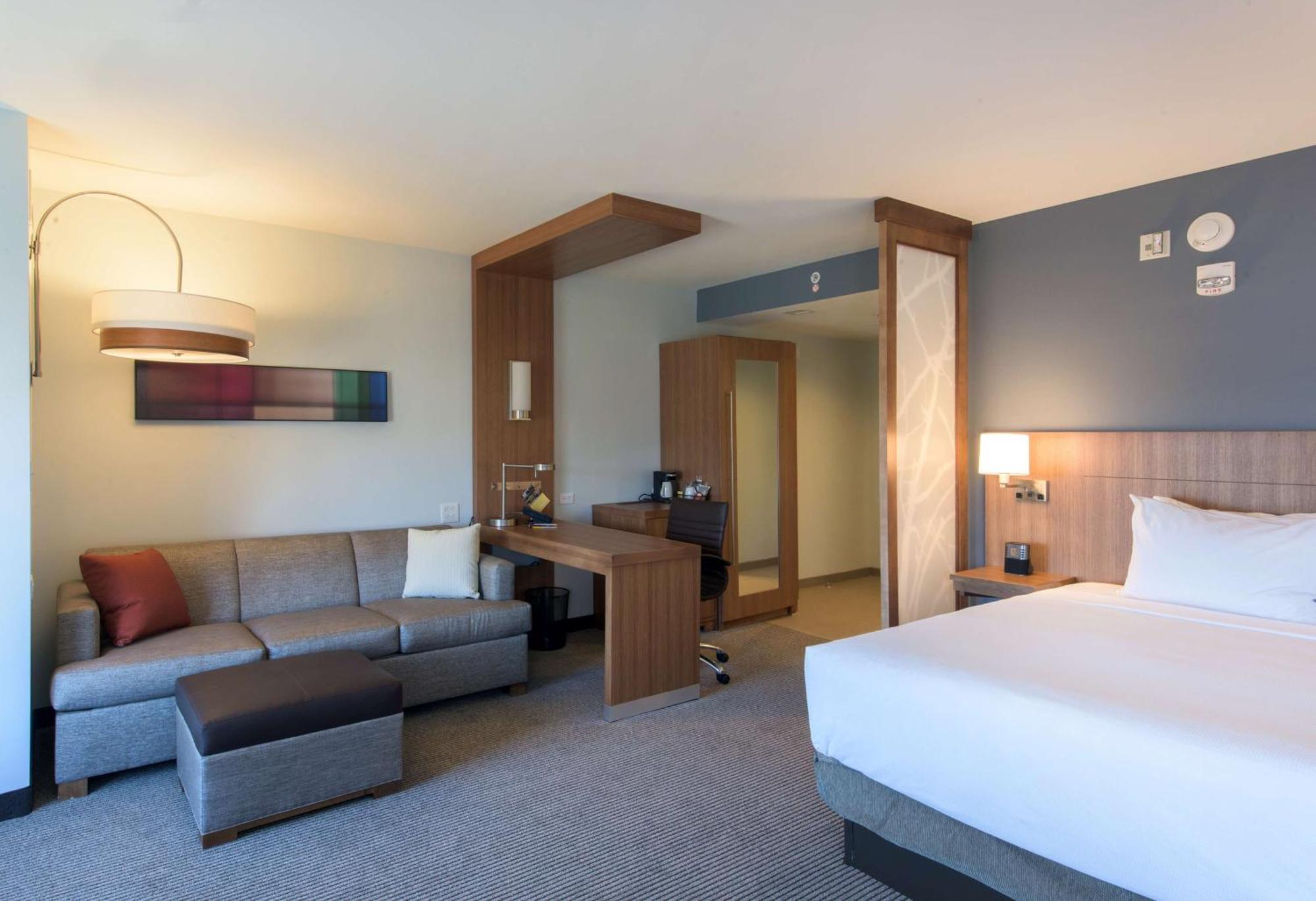 Hotel Doubletree By Hilton Downtown