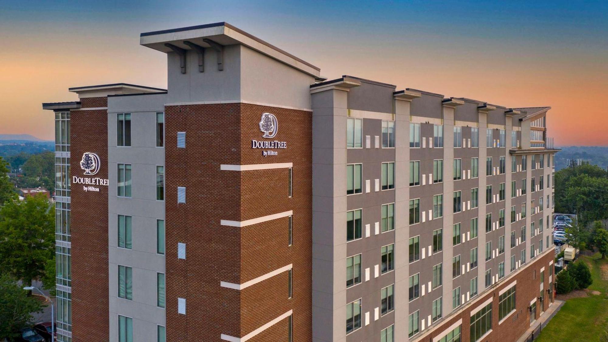 Doubletree By Hilton Downtown Hotel Asheville
