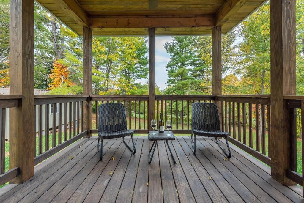 Pisgah Place! Comfy 2br Apt/house! *