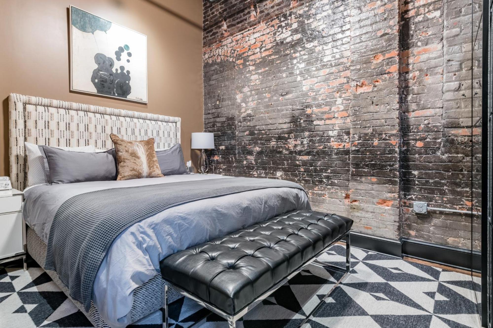 80 Lex 204 Industrial Chic Apartment *