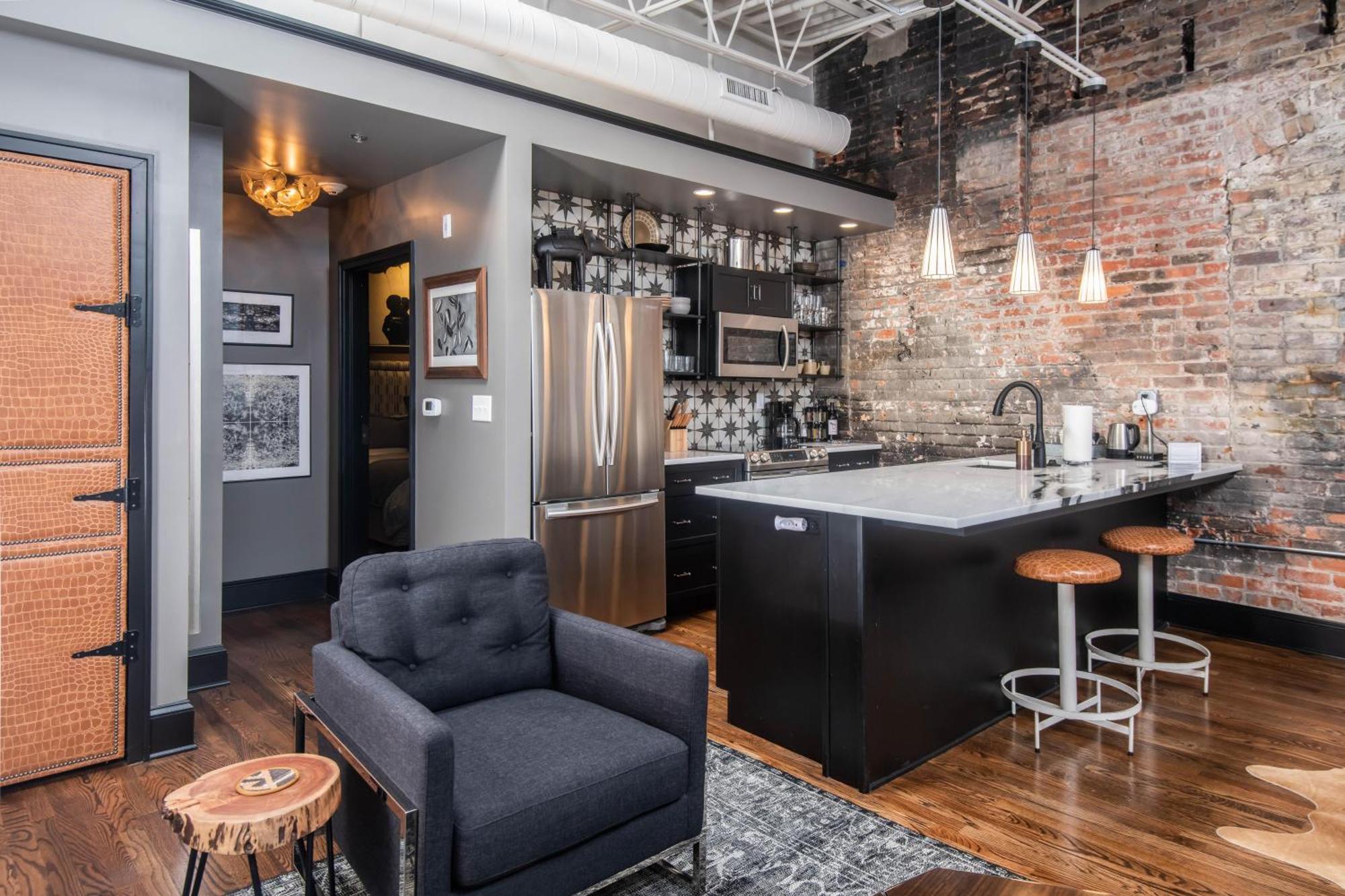 80 Lex 204 Industrial Chic Apartment *