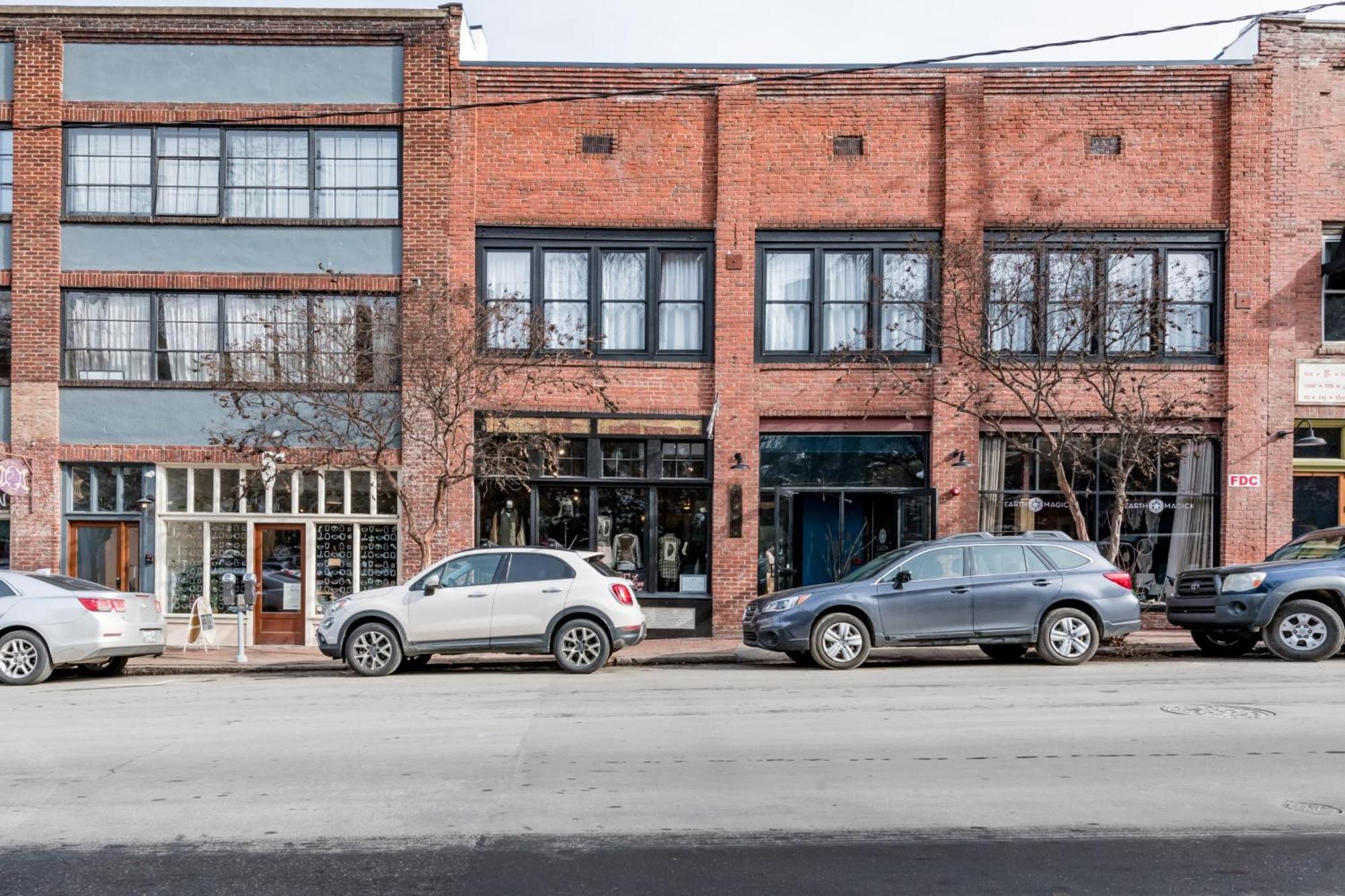Apartment 80 Lex 204 Industrial Chic Asheville