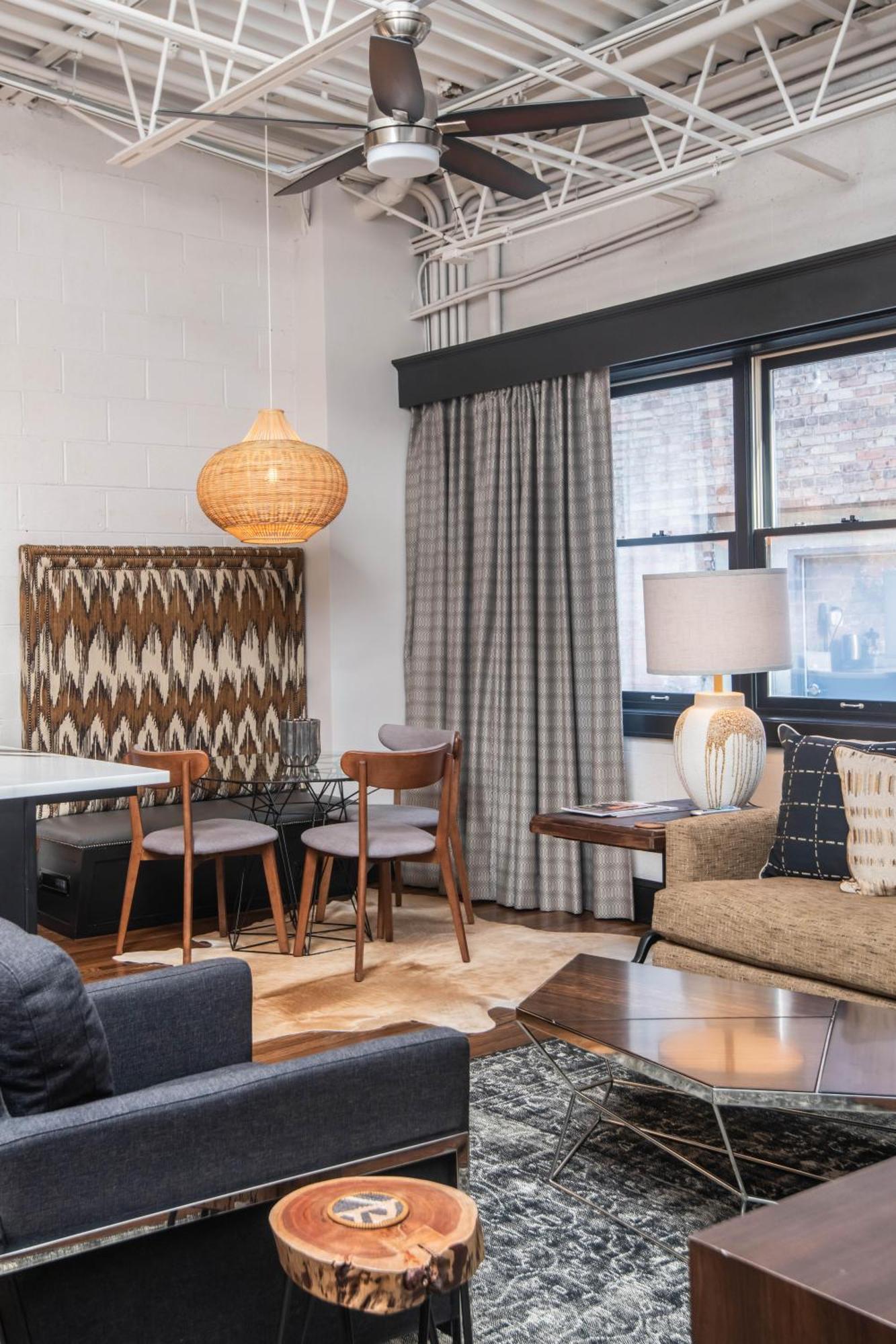 80 Lex 204 Industrial Chic Apartment Asheville