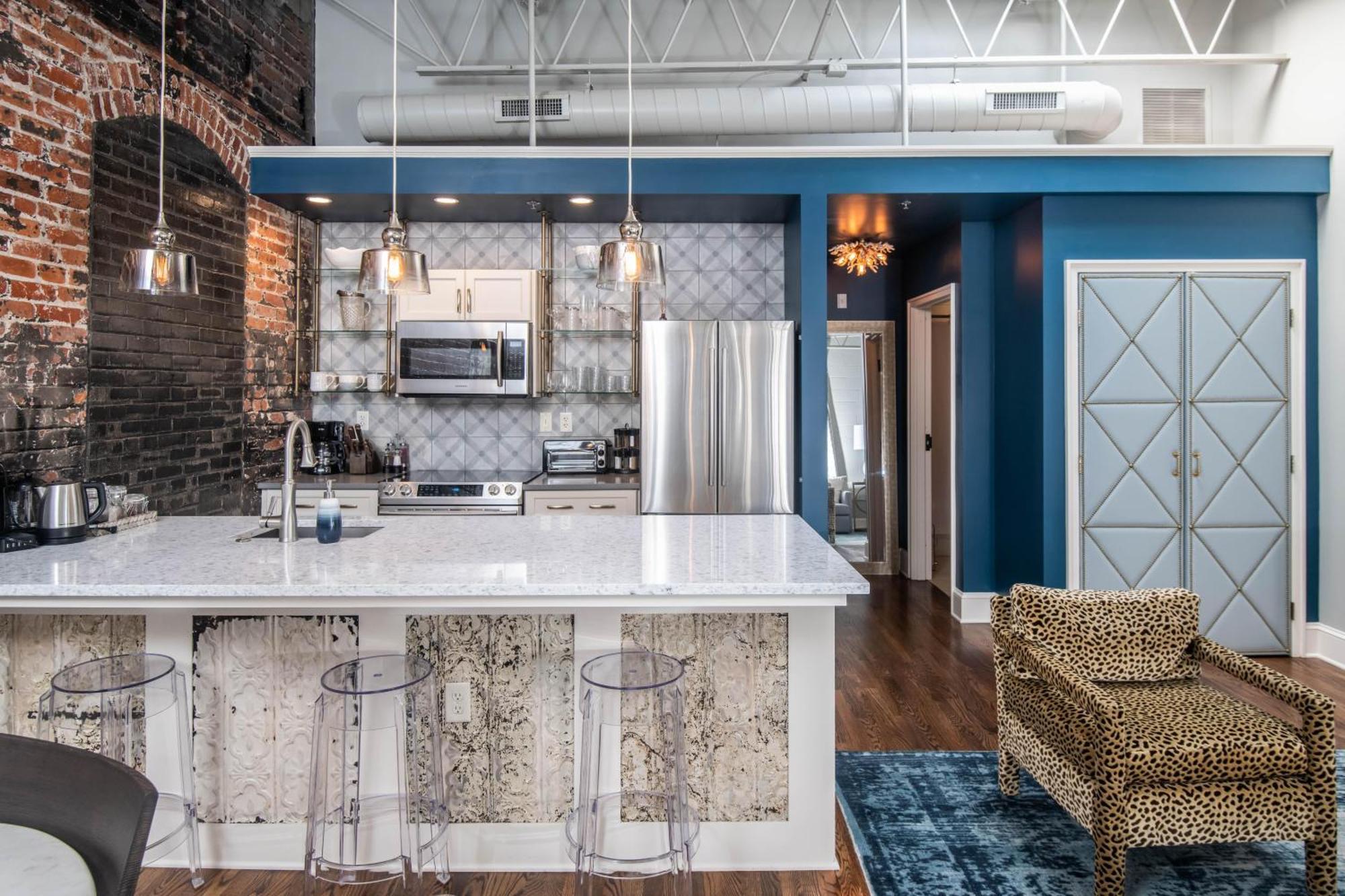 80 Lex 203 Eclectic Industrial *