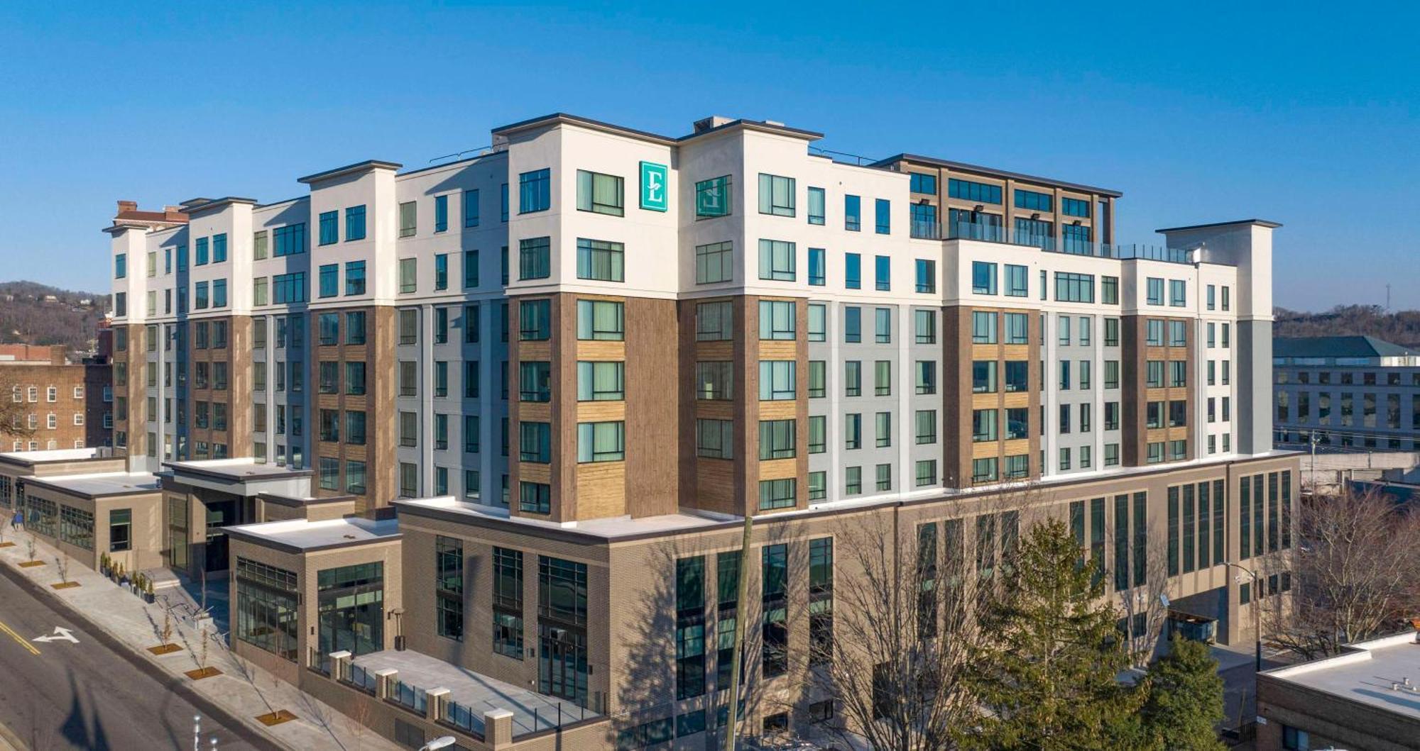 Hotel Embassy By Hilton Downtown Asheville