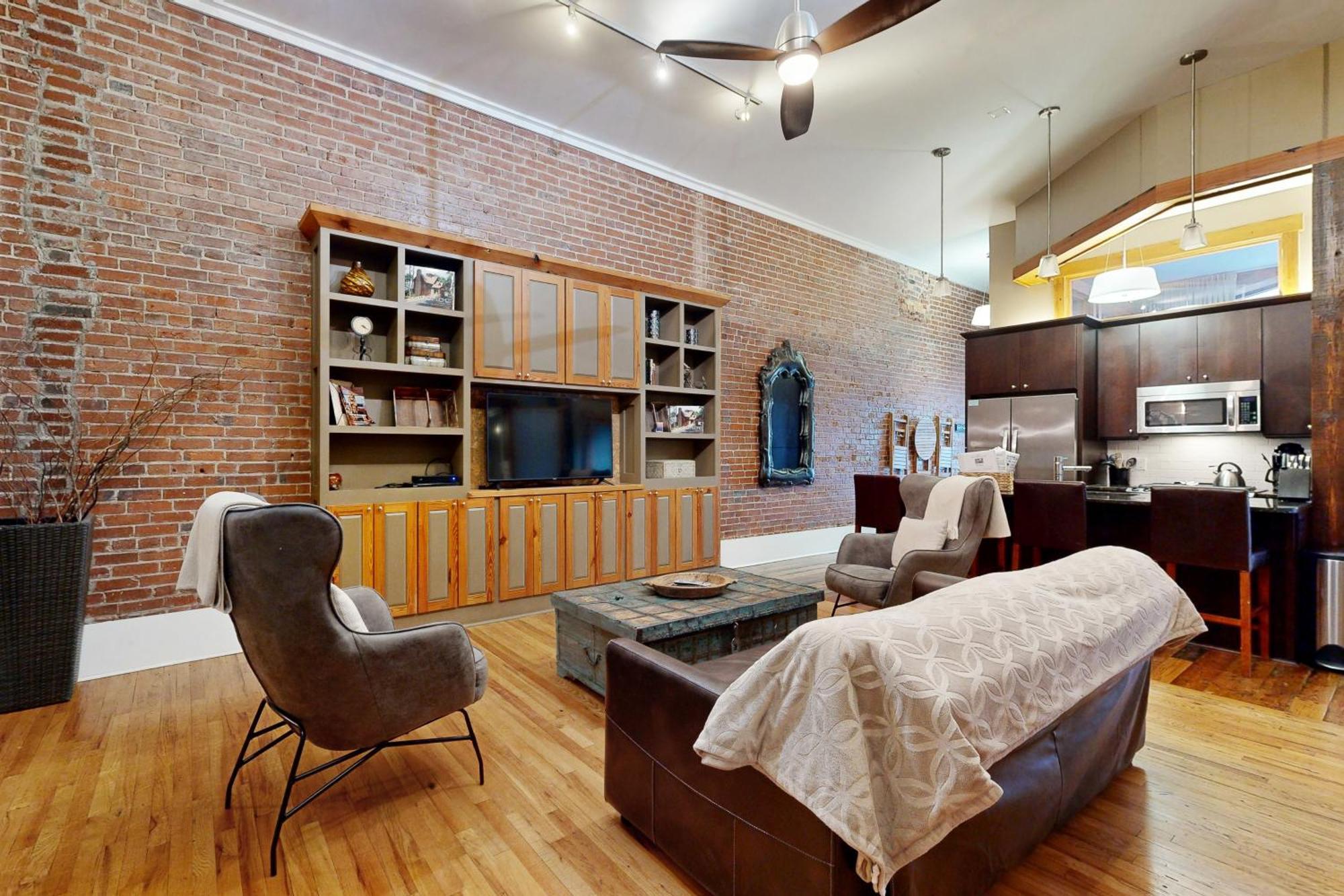Apartment The Lofts At Church St