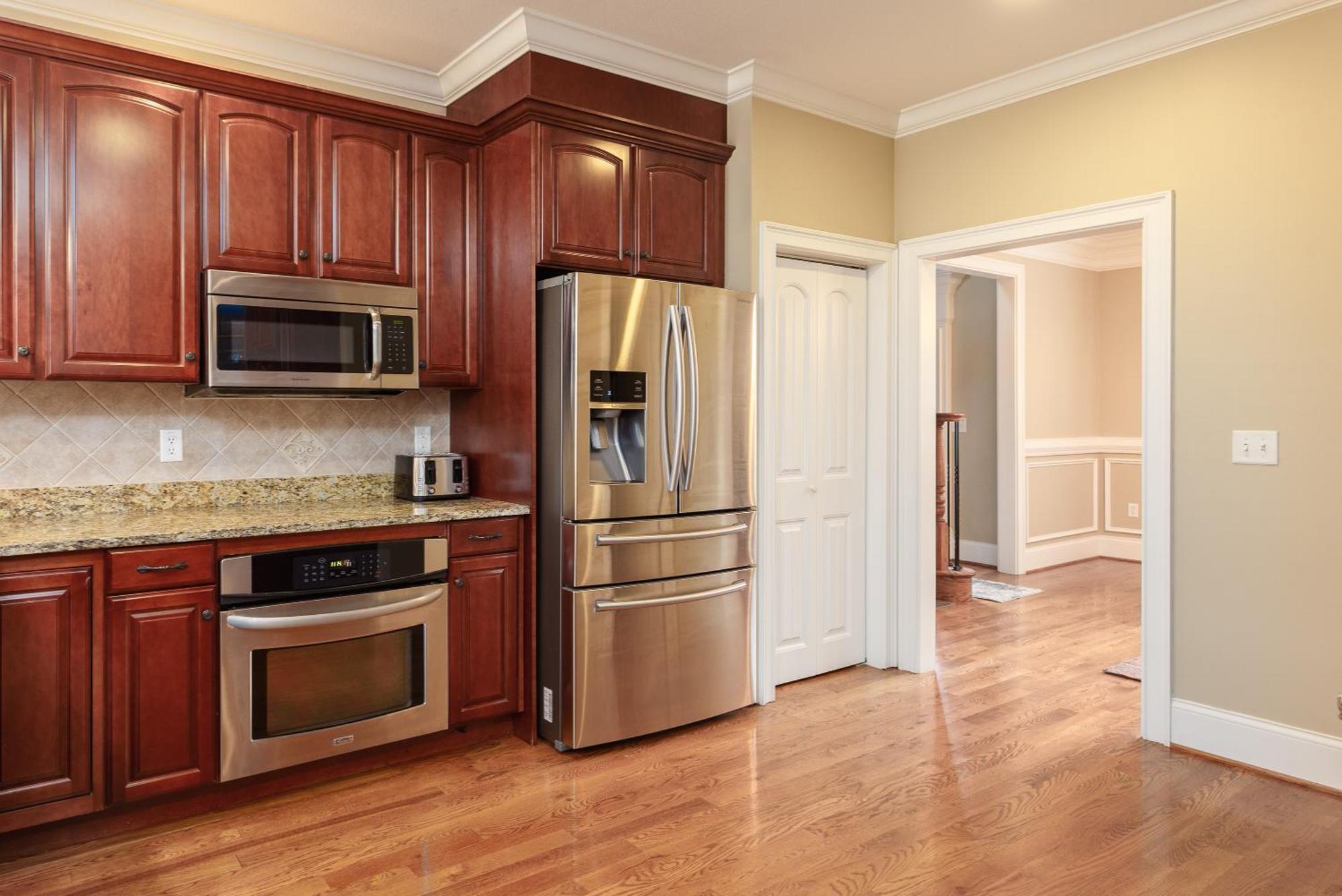 Holiday home Premium Wifi! Luxurious In With Private Hot Tub! Asheville