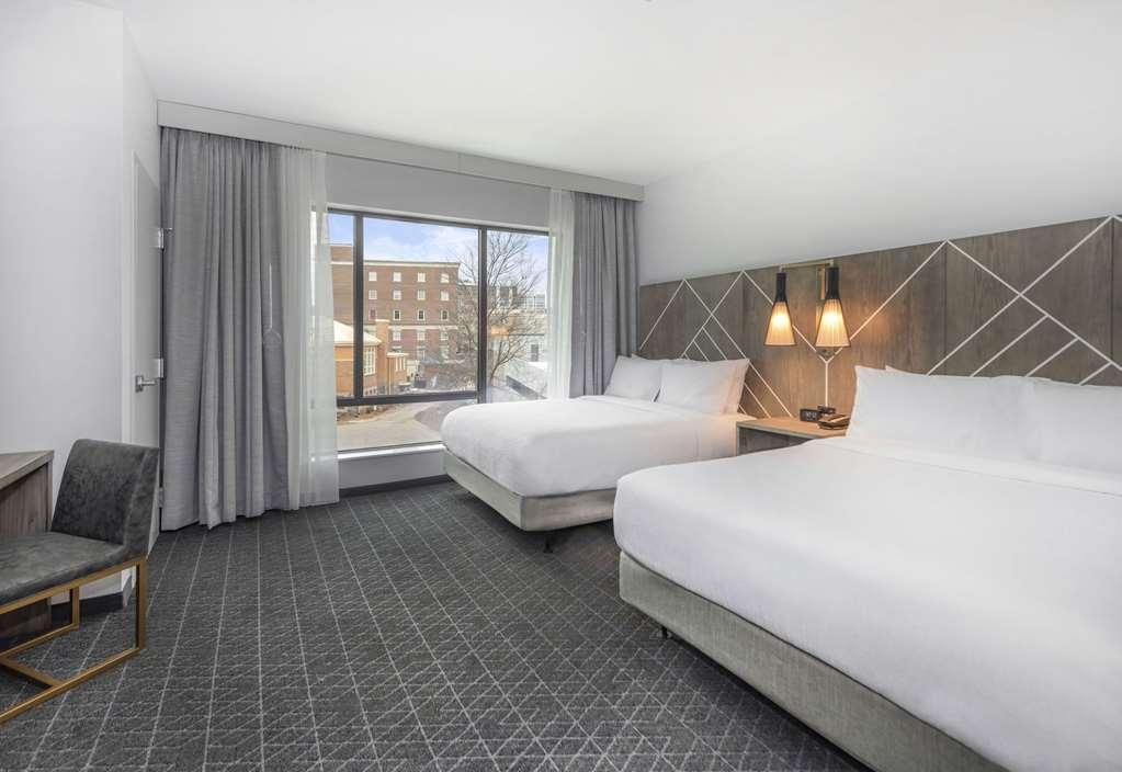 Embassy By Hilton Downtown Hotel *