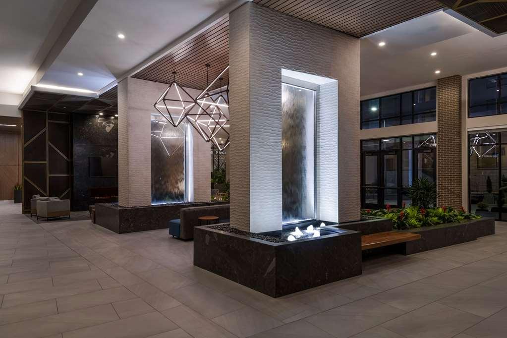 Hotel Embassy By Hilton Downtown Asheville