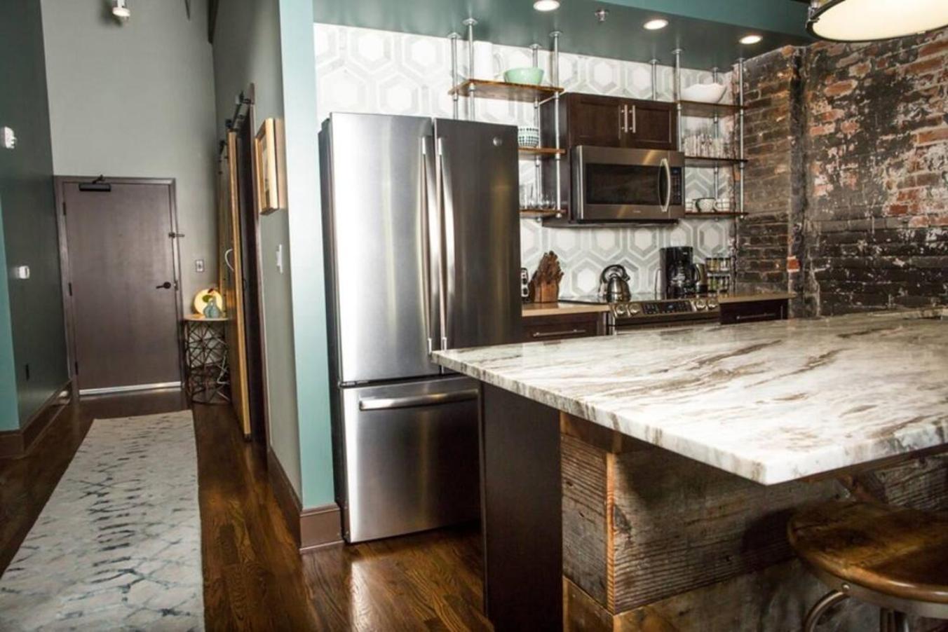 80 Lex 202 Iconic Location Apartment
