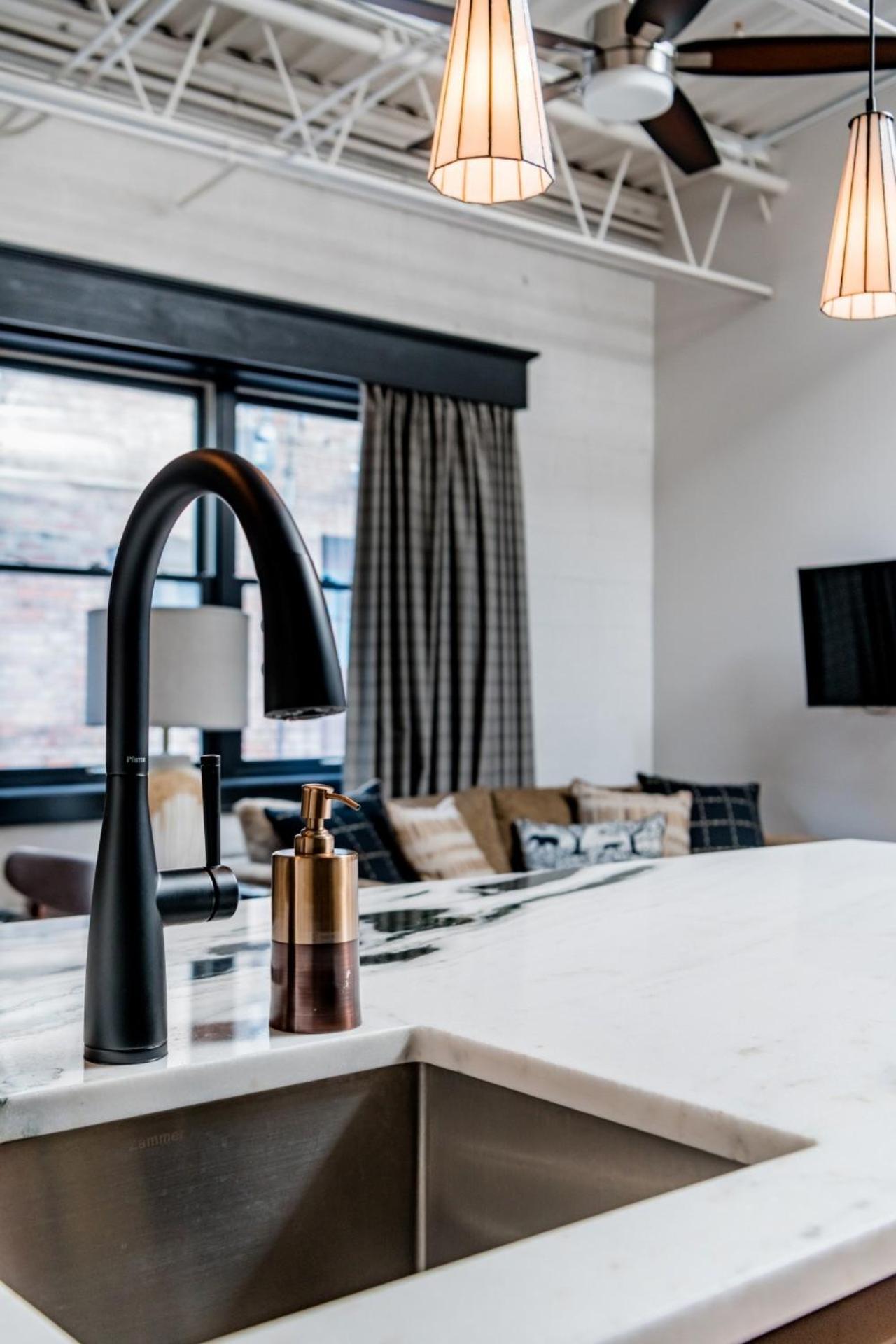 Apartment 80 Lex 204 Industrial Chic Asheville