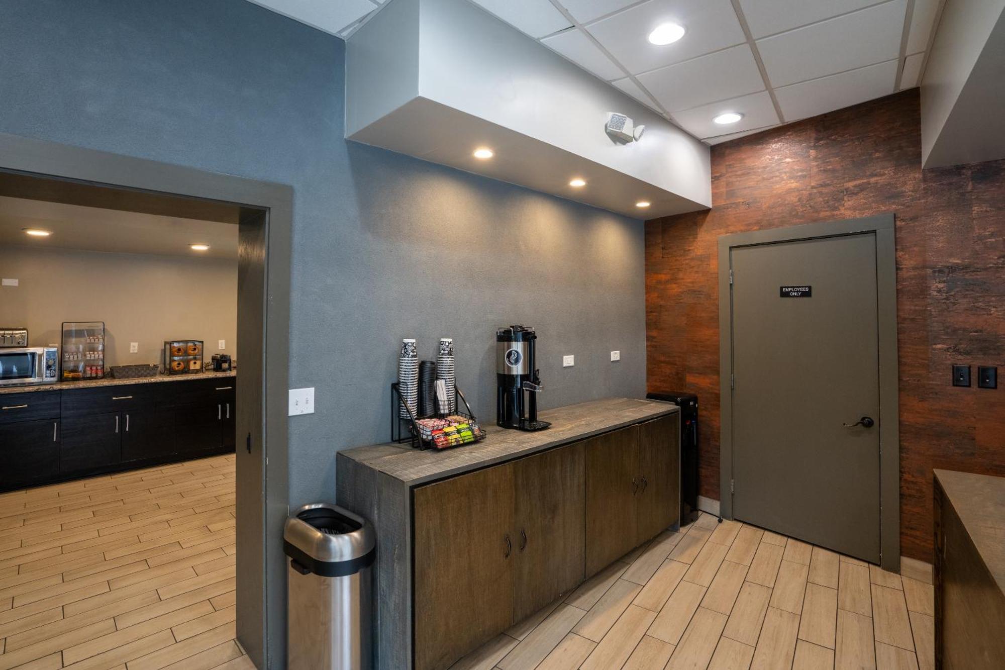 The Beaucatcher, A Boutique Motel Motel