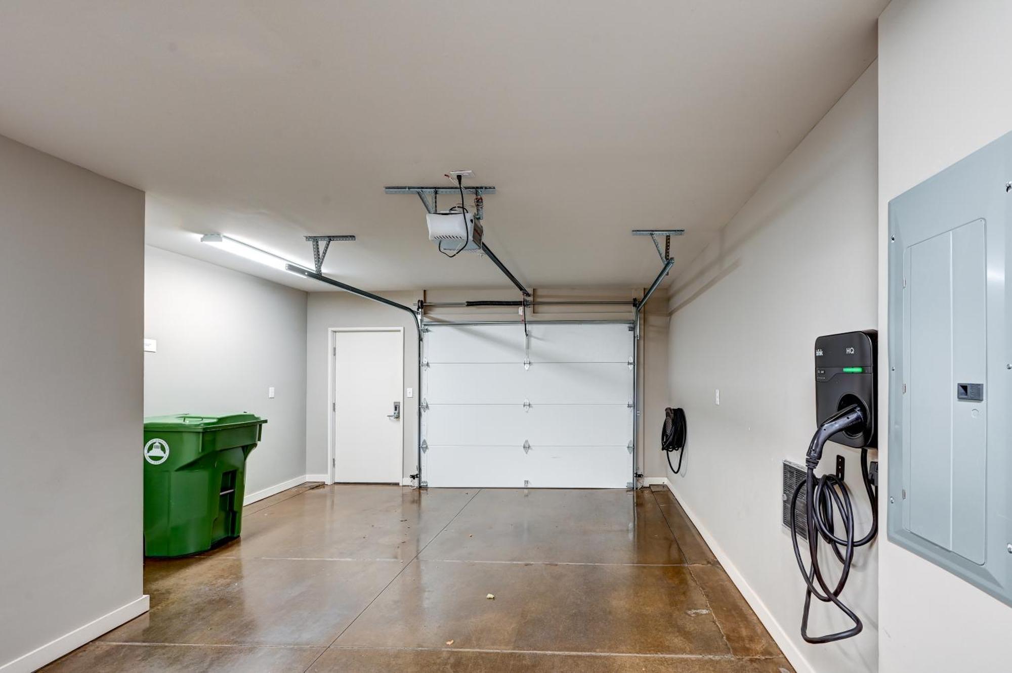 Beautiful South Slope Townhome With Ev Charger Unit 98 Holiday home