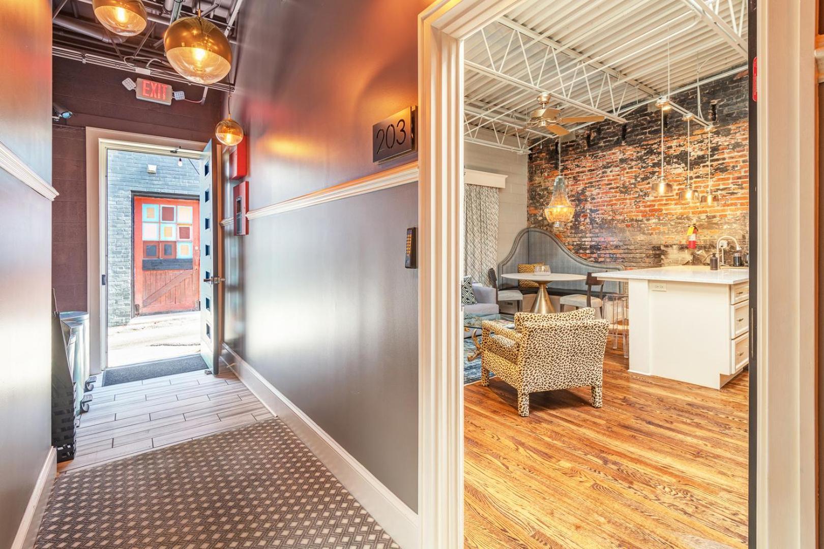 Apartment 80 Lex 203 Eclectic Industrial Asheville