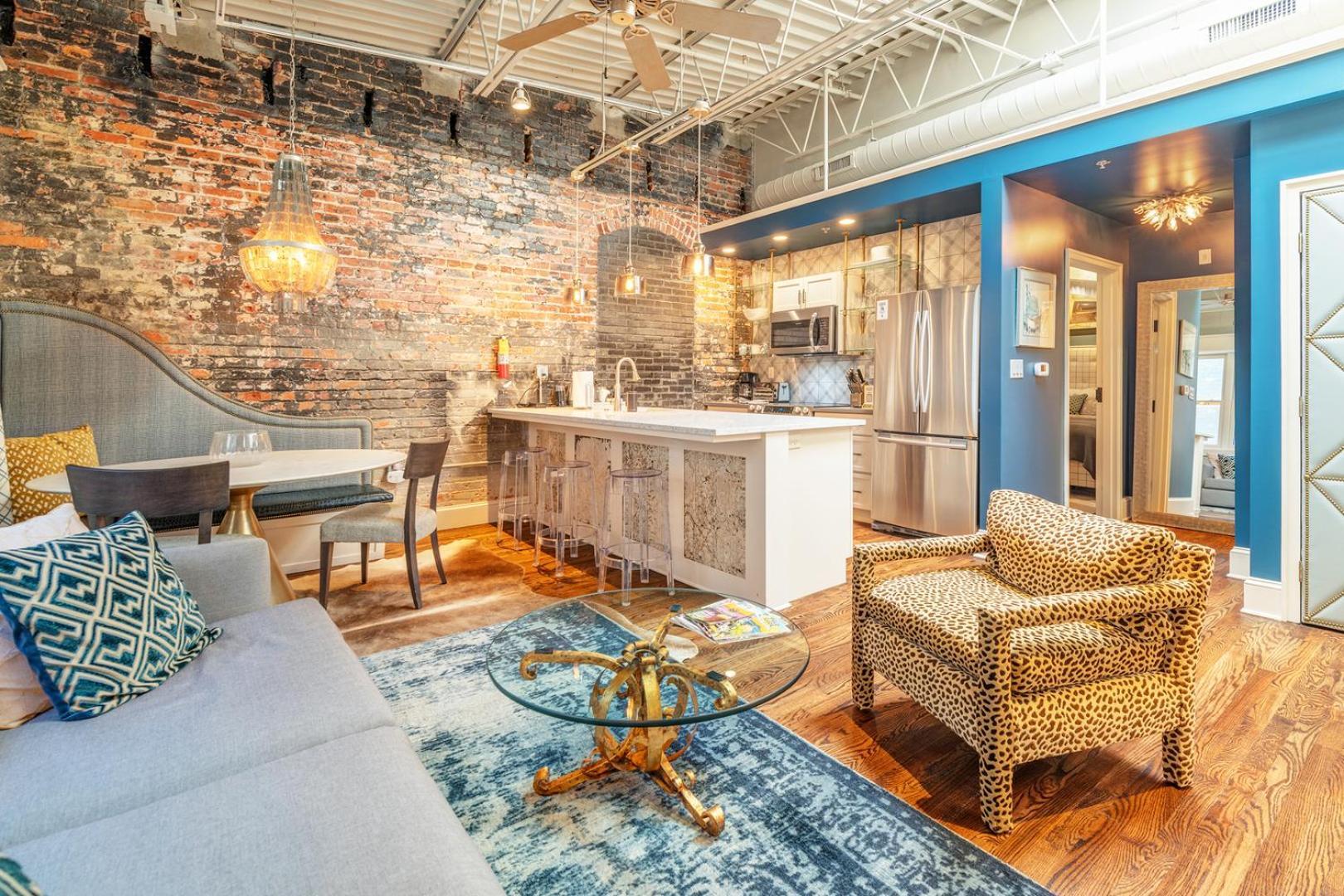 80 Lex 203 Eclectic Industrial *