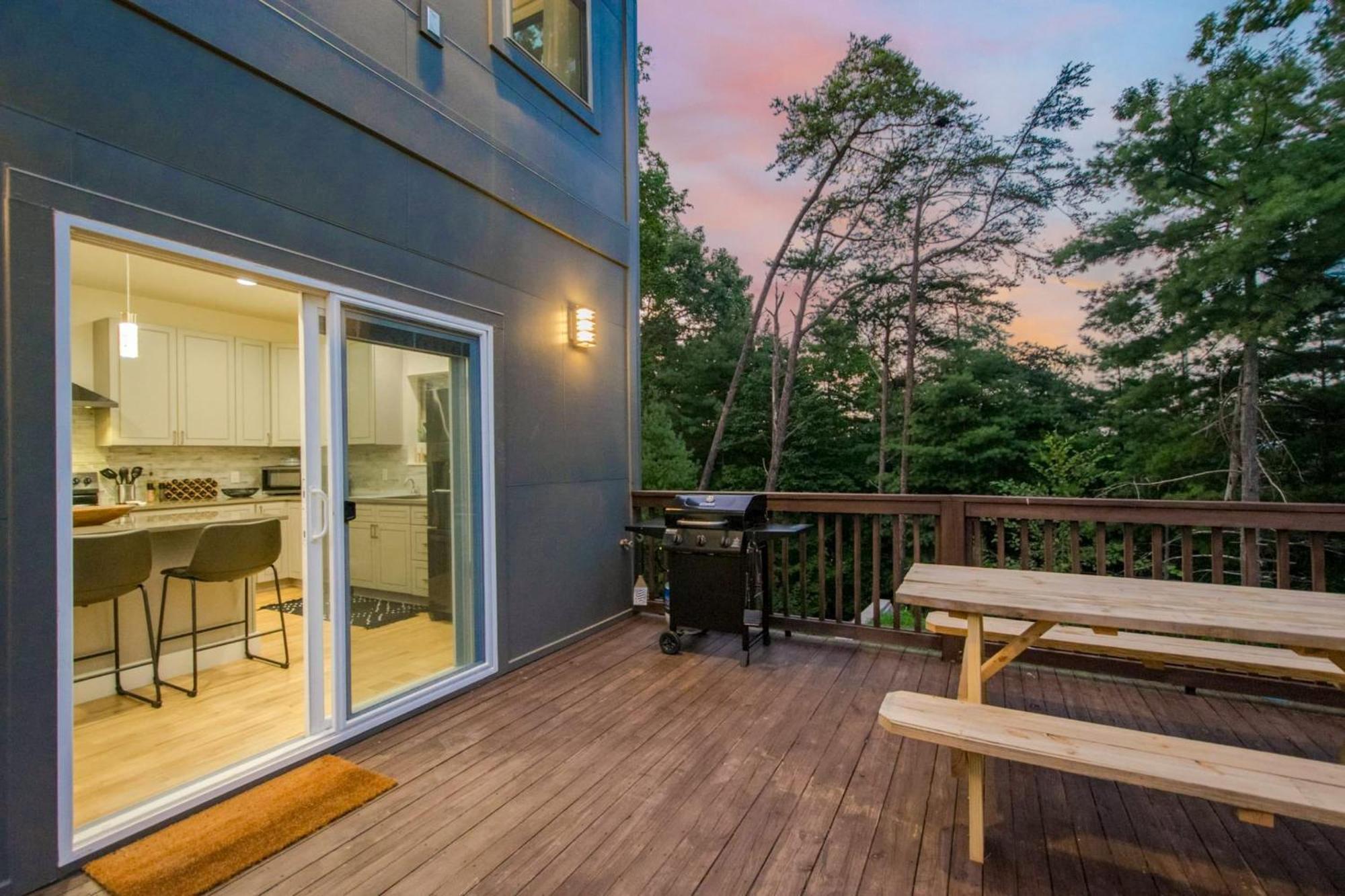 Modern Escape By Avantstay Incredible Views Asheville